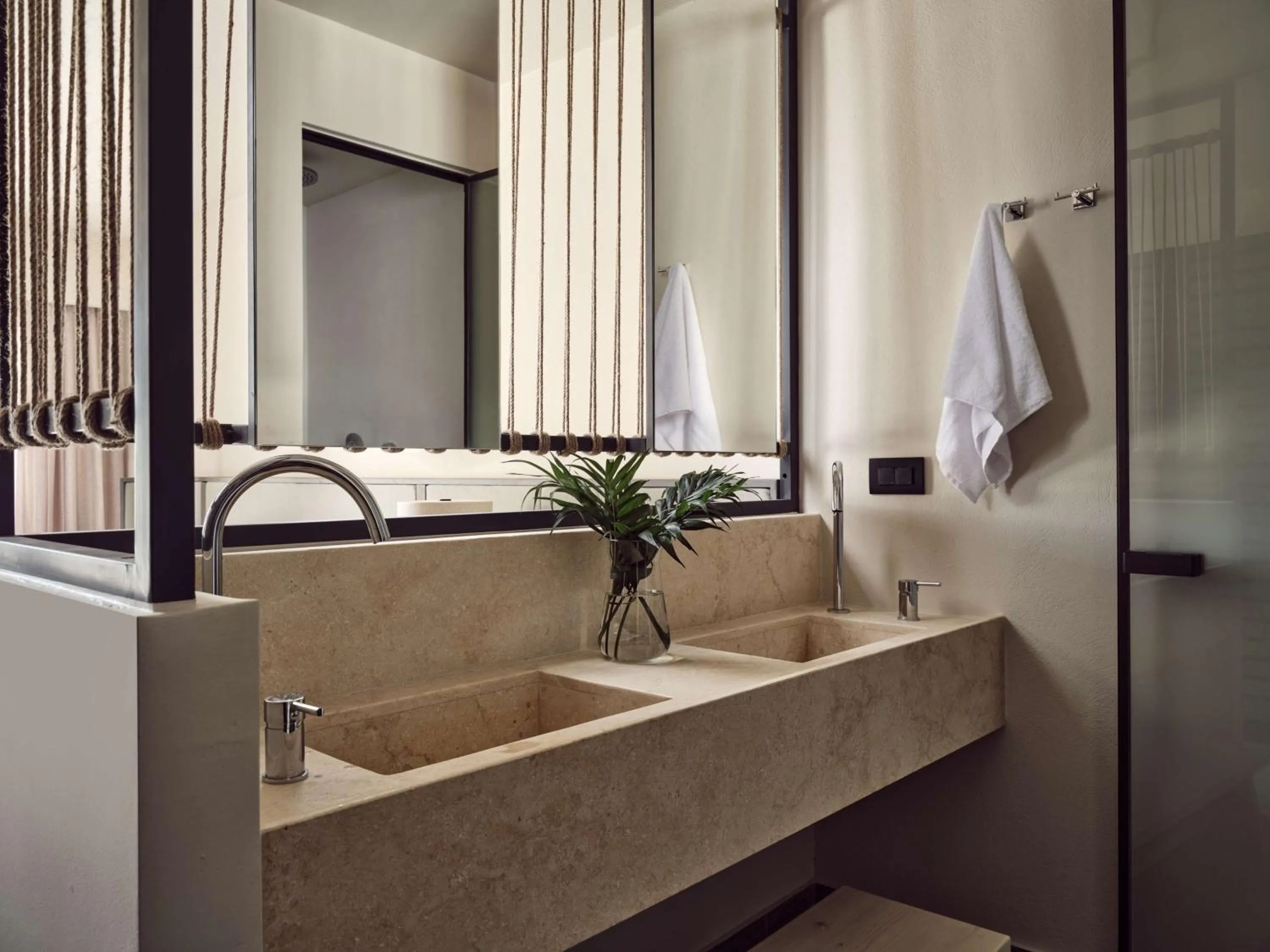 Evergreen Deluxe King Room with Terrace in Numo Ierapetra Beach Resort Crete, Adults only, Curio Collection Hilton