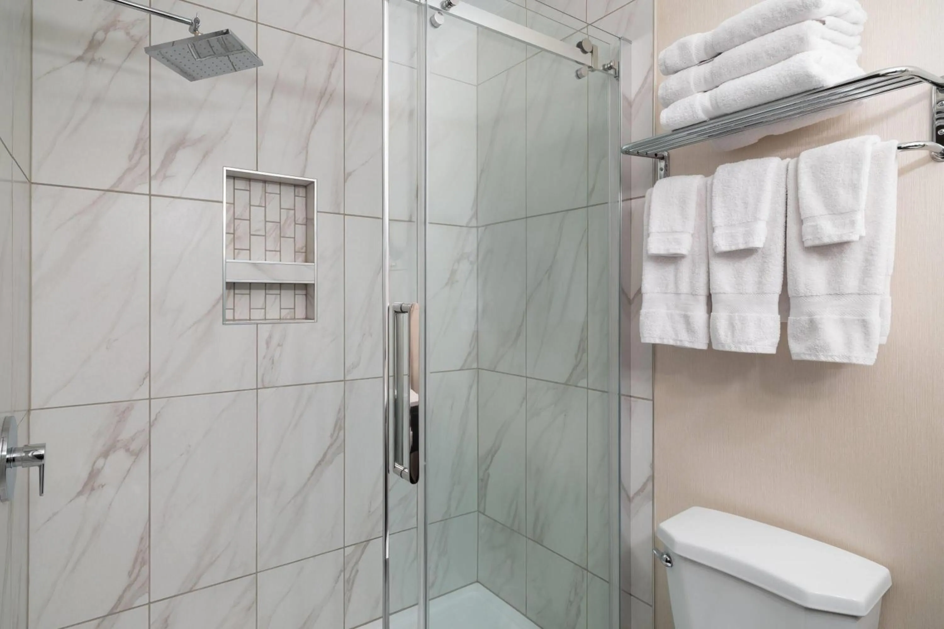 Superior King Room with City View - Non-Smoking in Ramada by Wyndham Saskatoon