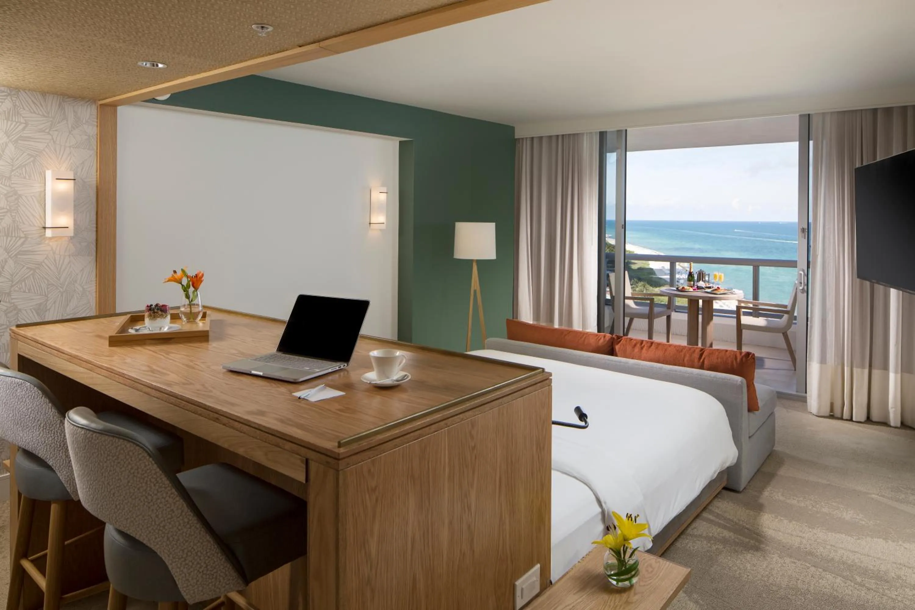 Junior Suite King Bed - Ocean View in Eden Roc Miami Beach