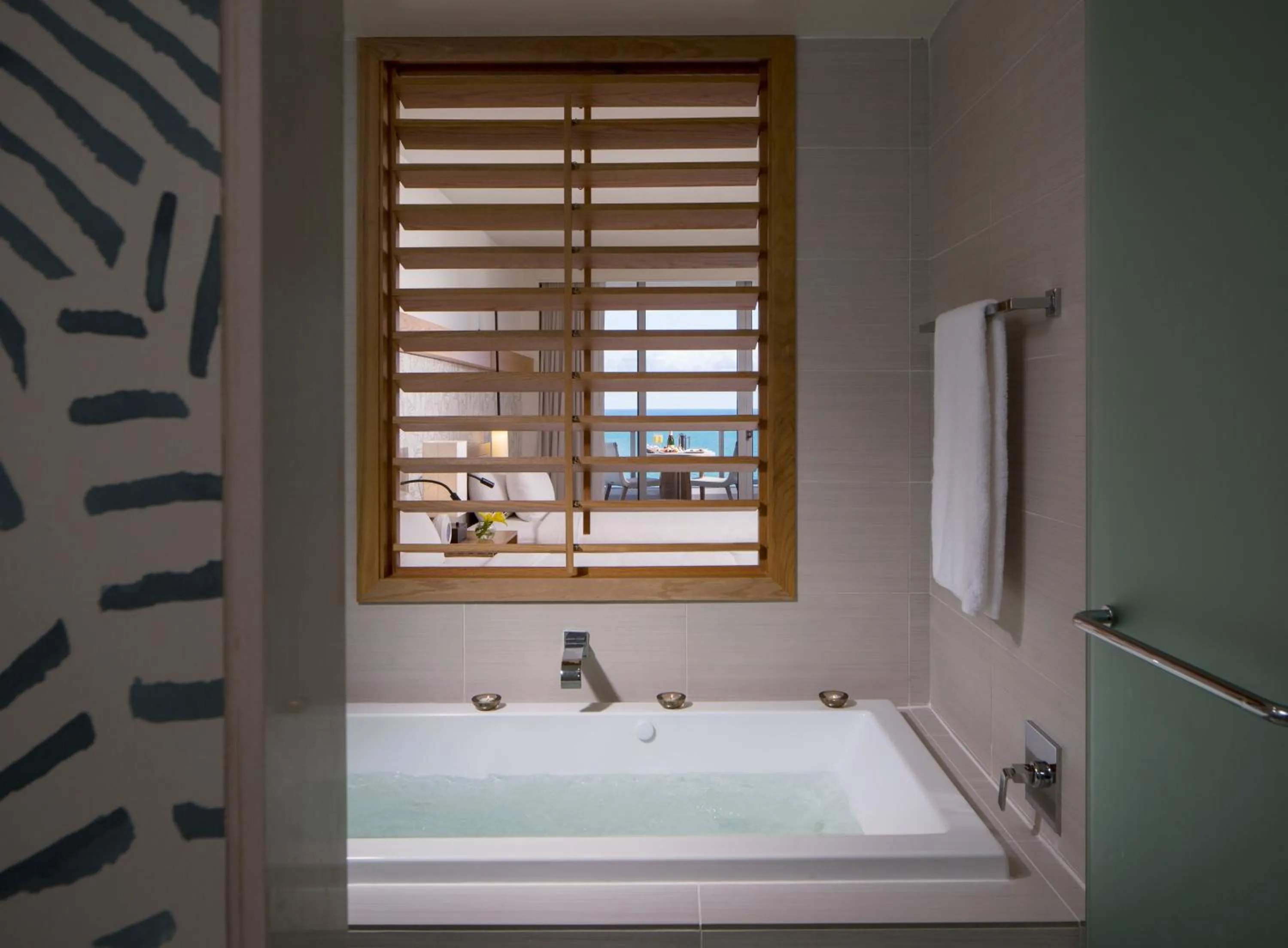 Junior Suite Two Queen Beds - Ocean View in Eden Roc Miami Beach