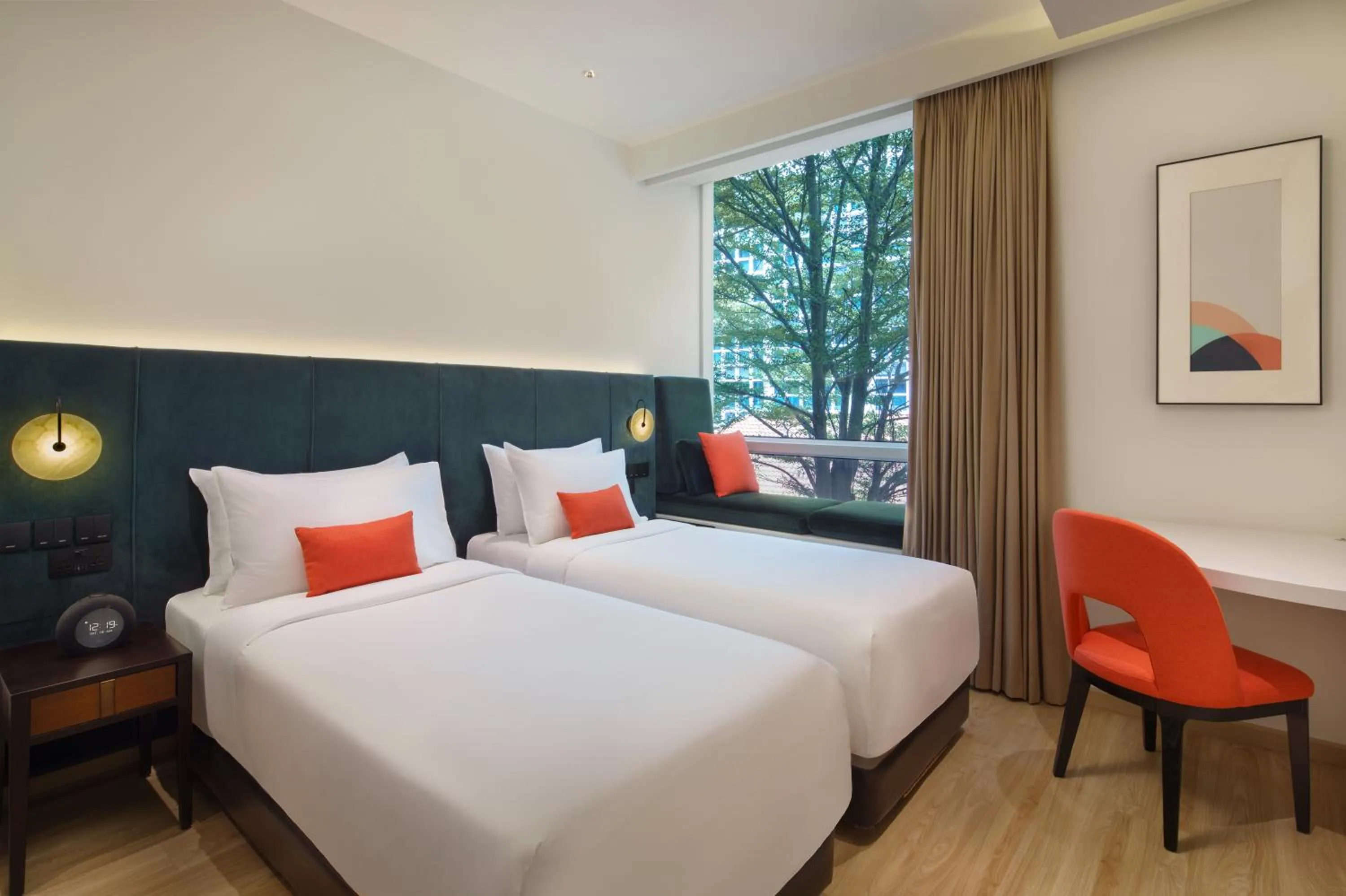 Superior Twin Room in Park Regis by Prince Singapore - Newly Renovated