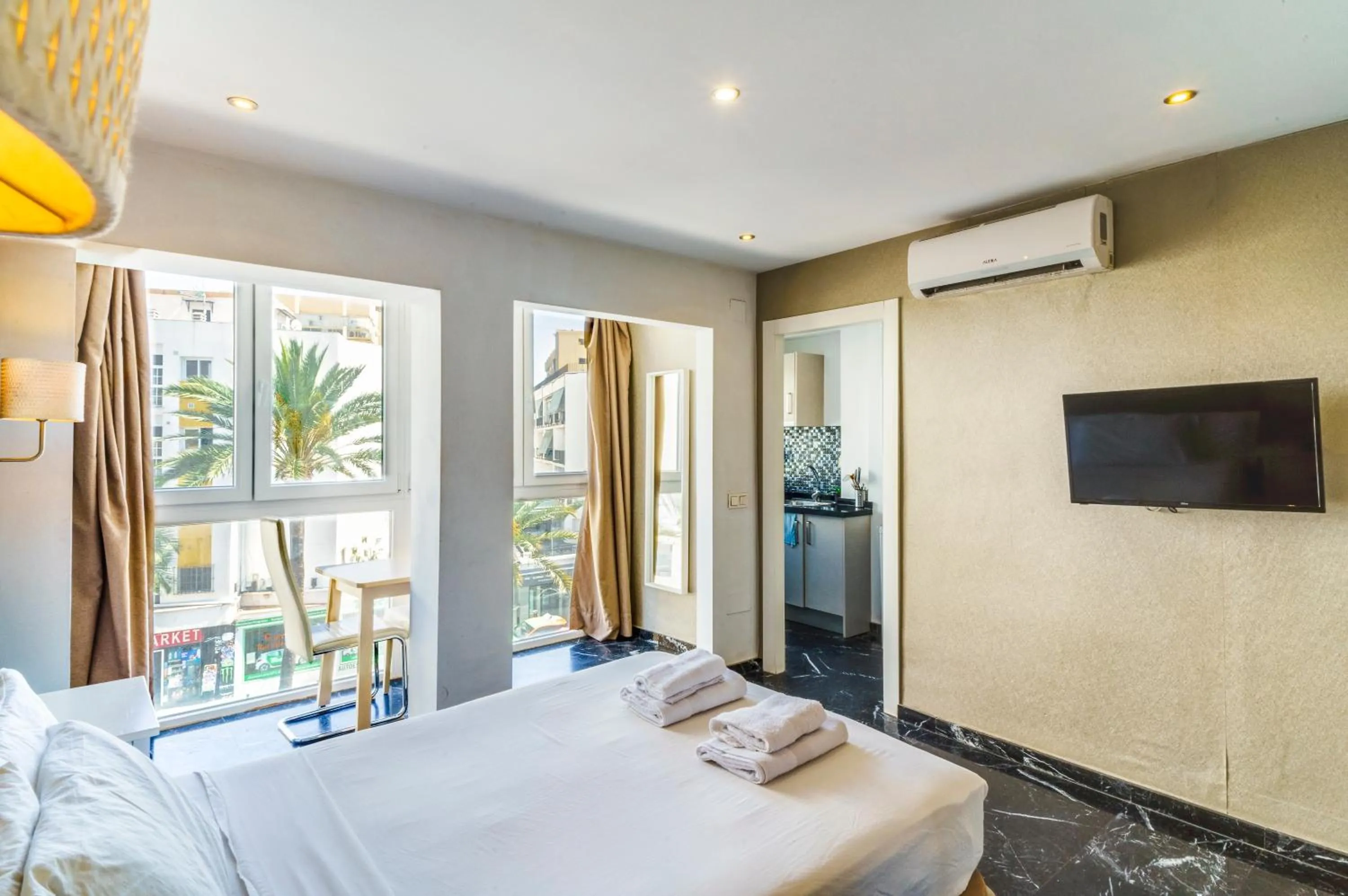 Deluxe Studio in Costa Marbella Star Light