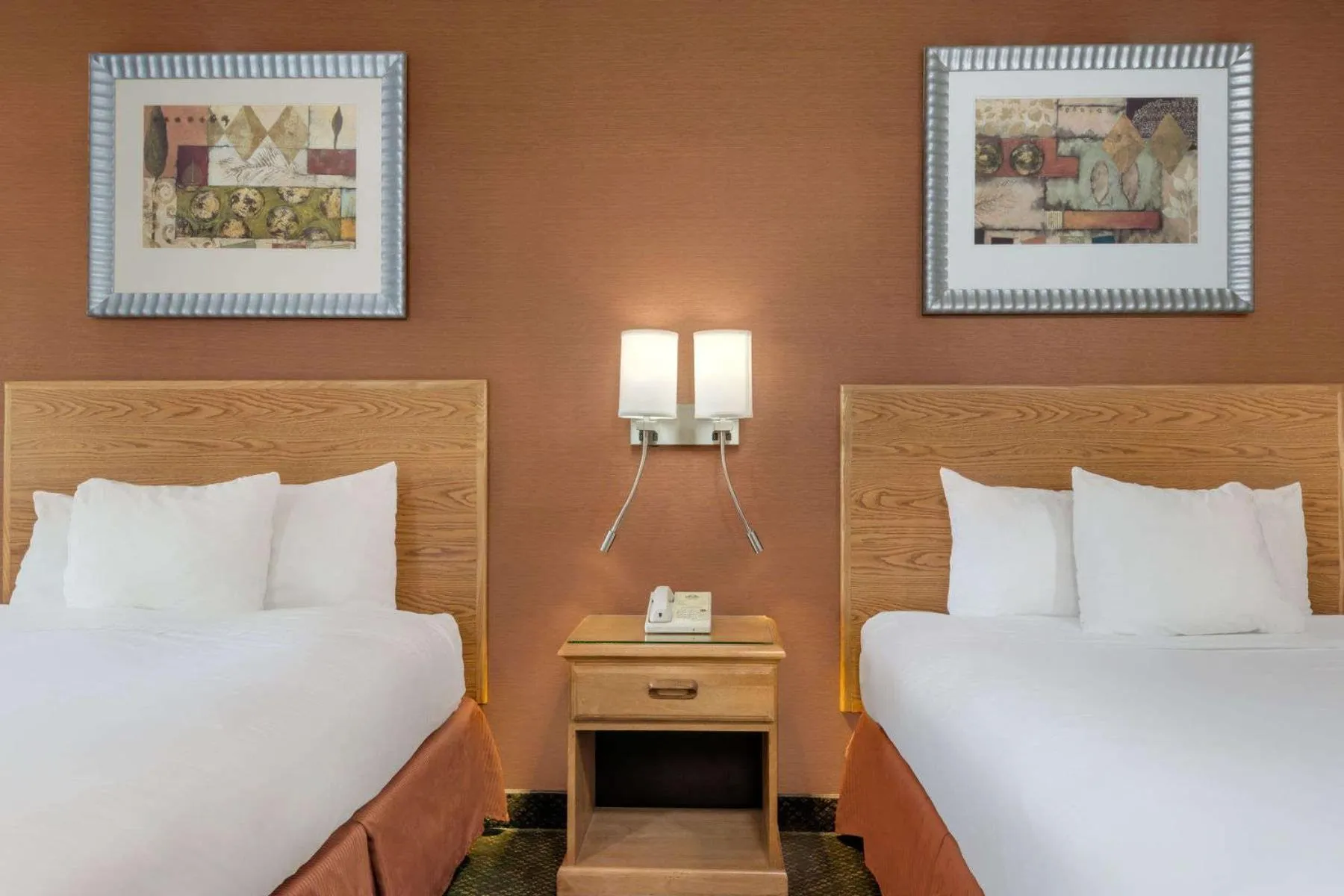 Deluxe Double Room with Two Double Beds - Non-Smoking in Days Inn by Wyndham Columbus Fairgrounds