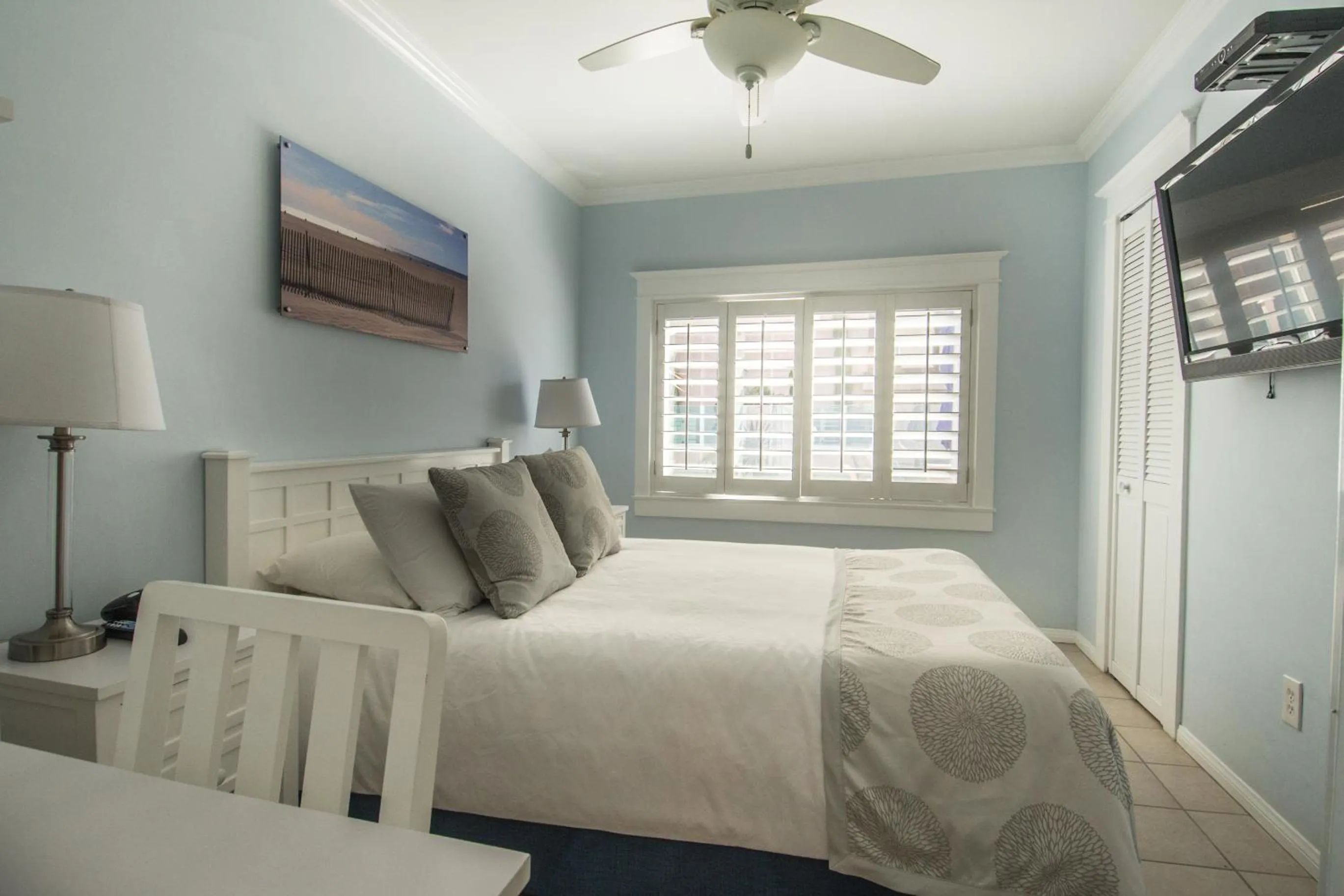 Room with Ocean View in Venice on the Beach Hotel