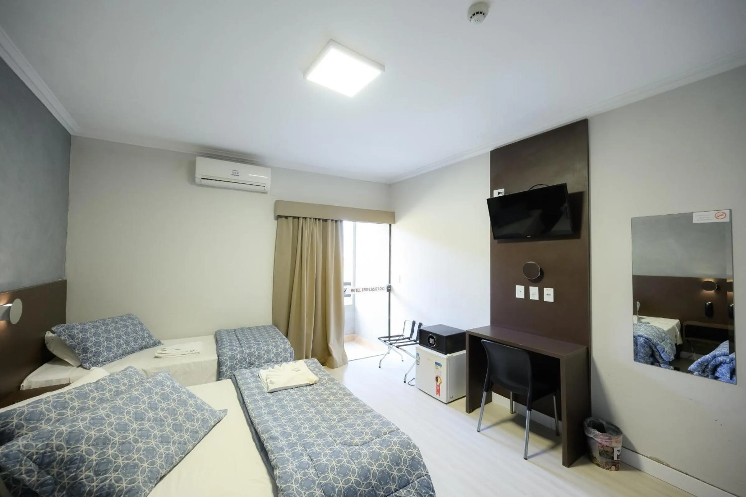 Superior Double Room - single occupancy in Hotel Universitario