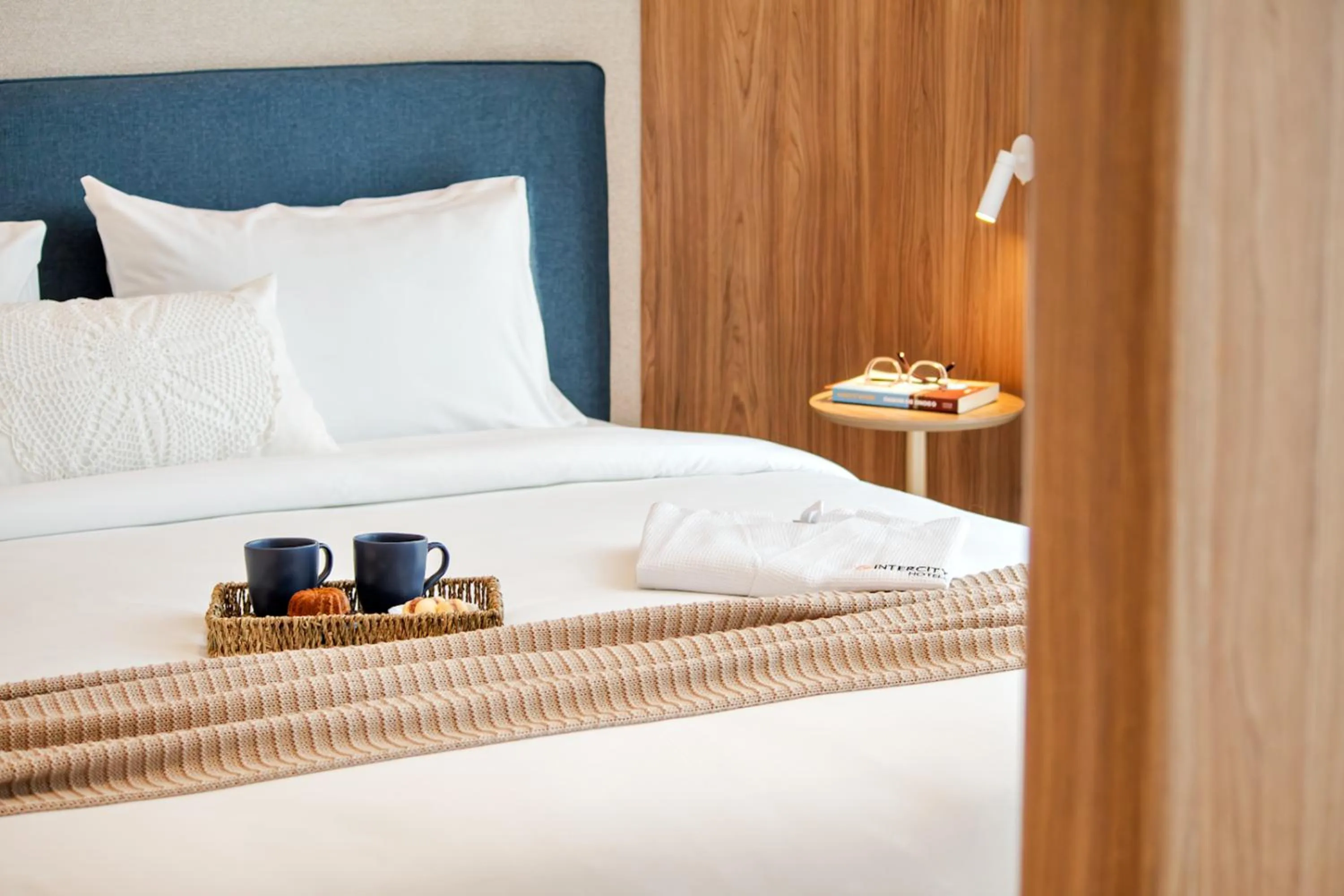 Suíte Joaquina Casal - single occupancy - 1 Cama King in Intercity Florianopolis