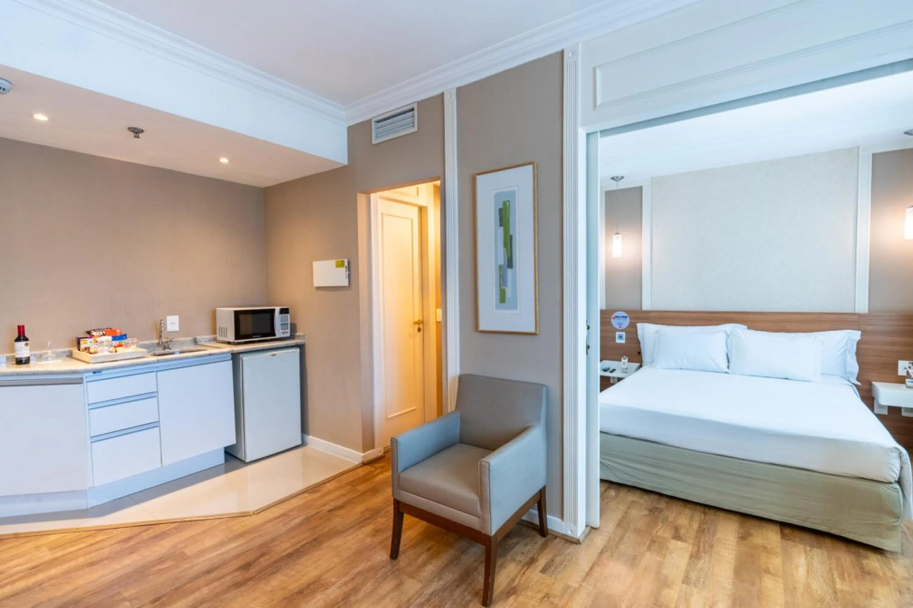 Standard Double Room - single occupancy - 1 Double Bed and 1 Sofa Bed in Intercity Pamplona - The Universe Paulista