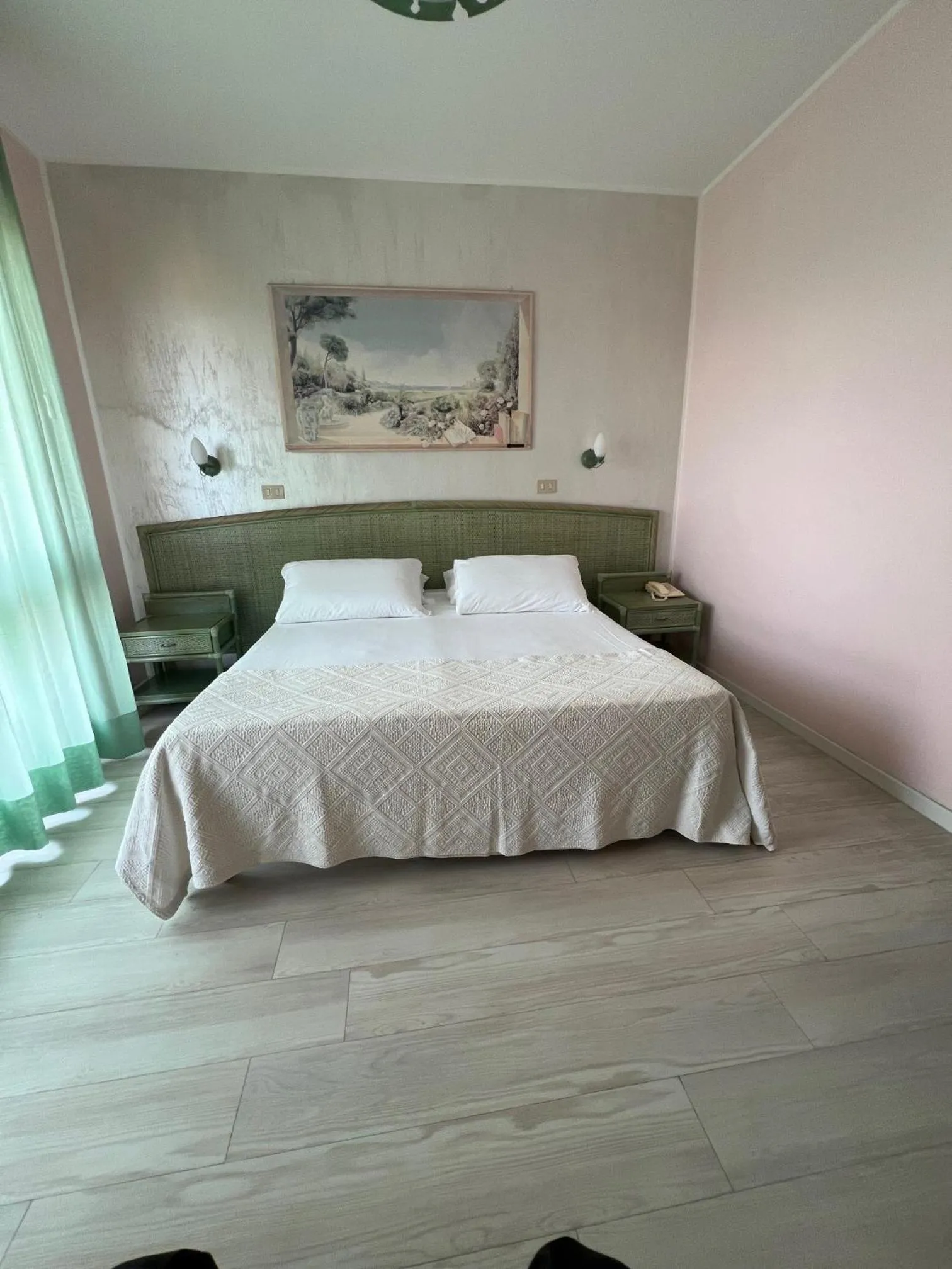 Double or Twin Room in Hotel American