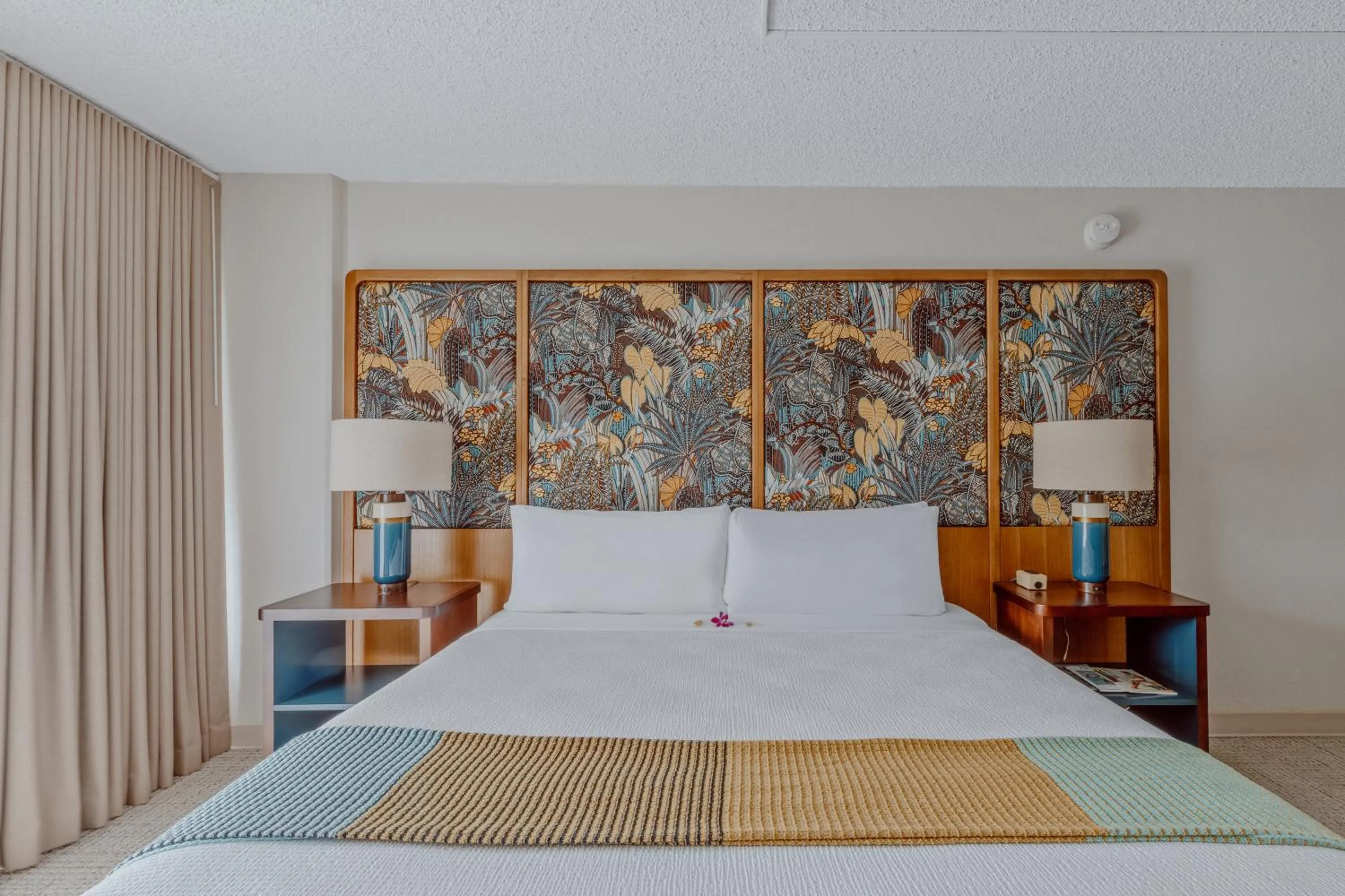 King Room in White Sands Hotel