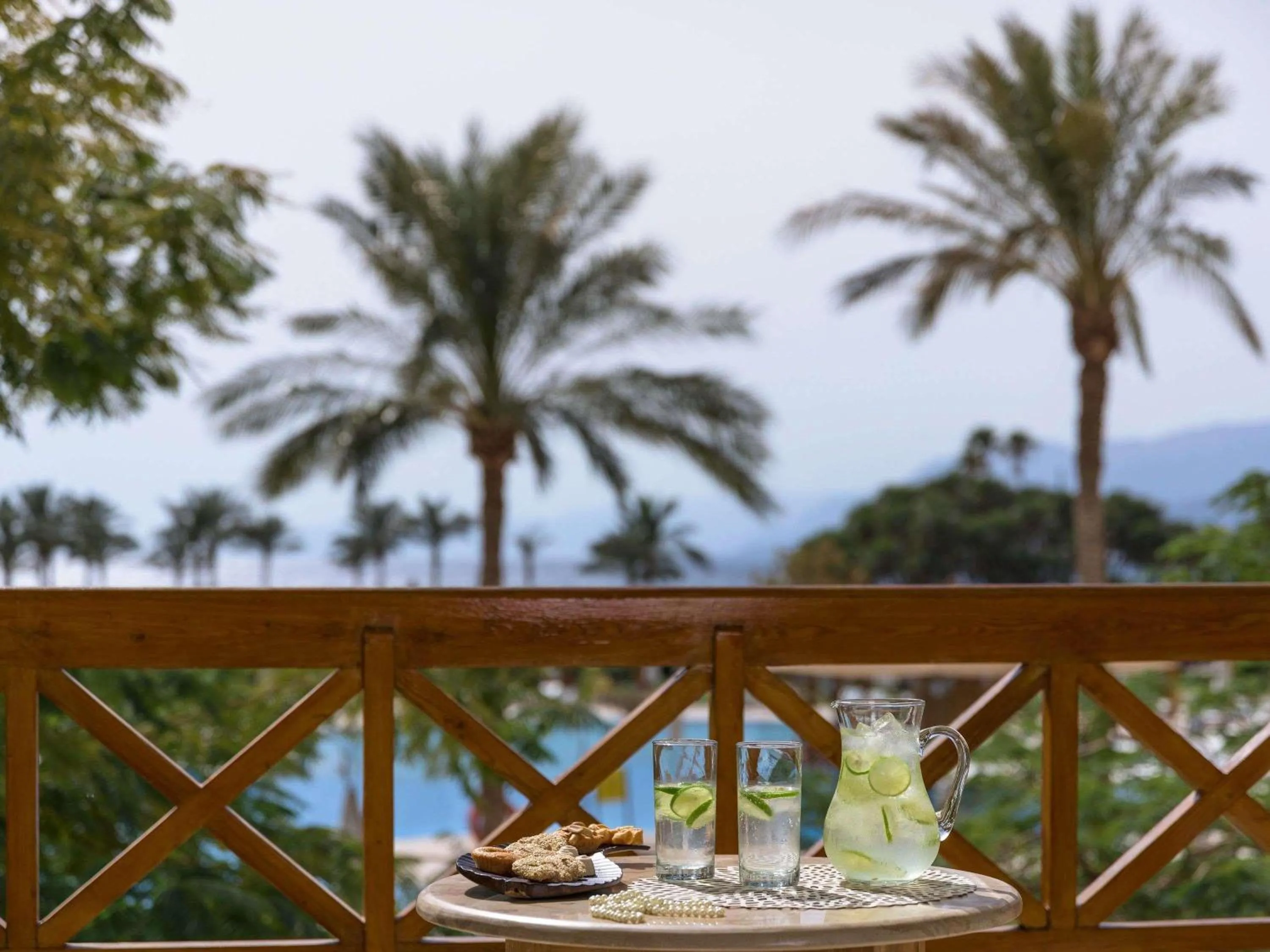 Deluxe King Room with Sea View in Movenpick Taba Resort & Spa