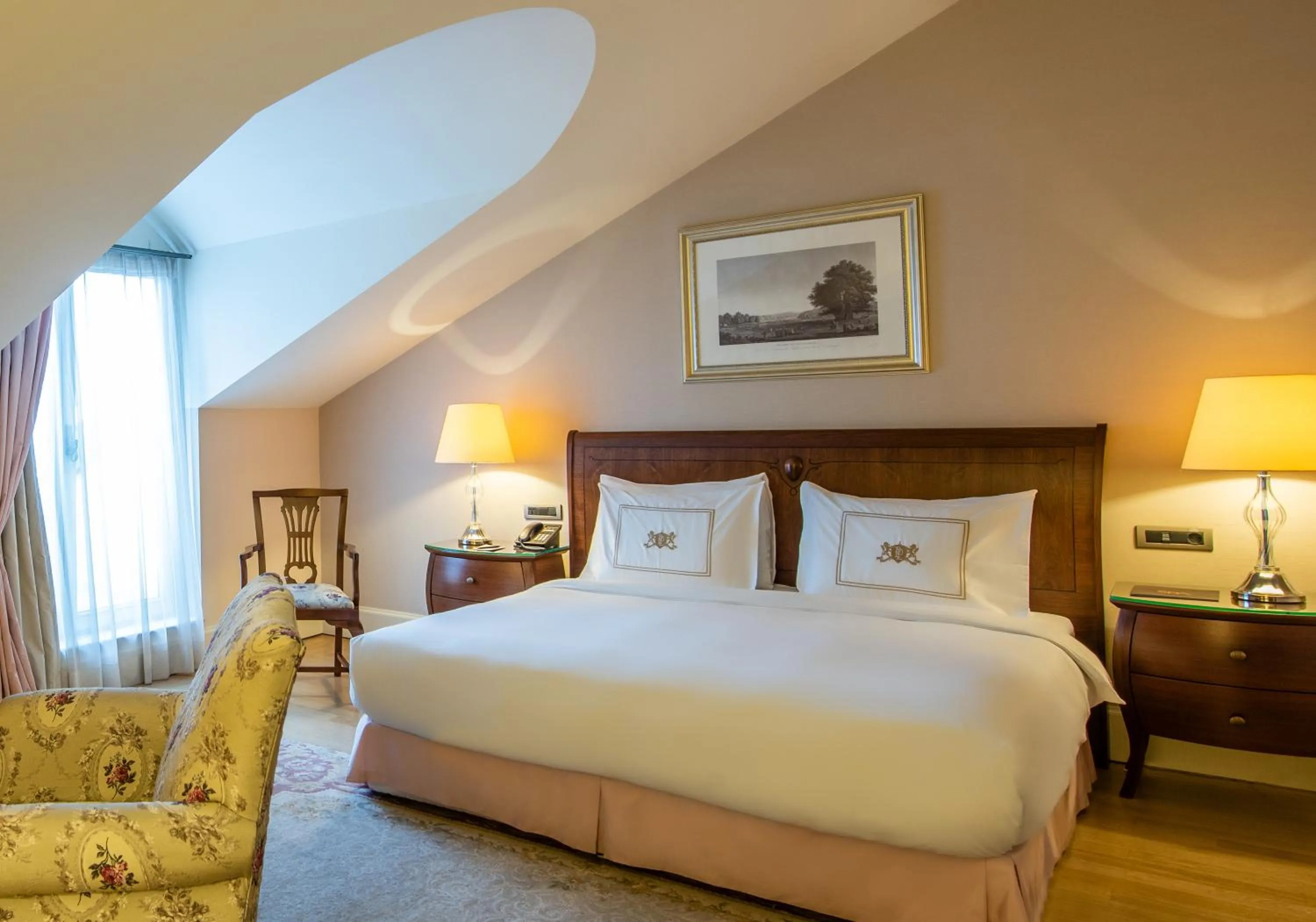 Jacqueline Onassis Kennedy Room in Pera Palace Hotel