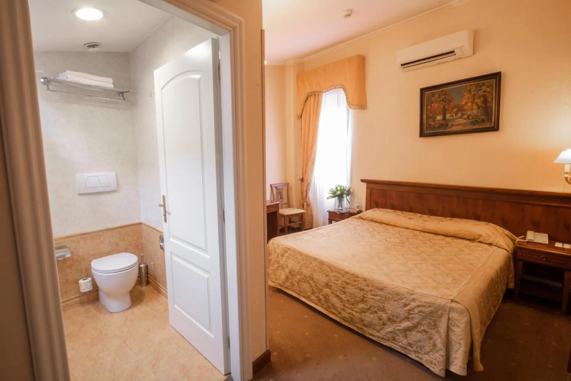 Double or Twin Room in Hosianum Palace