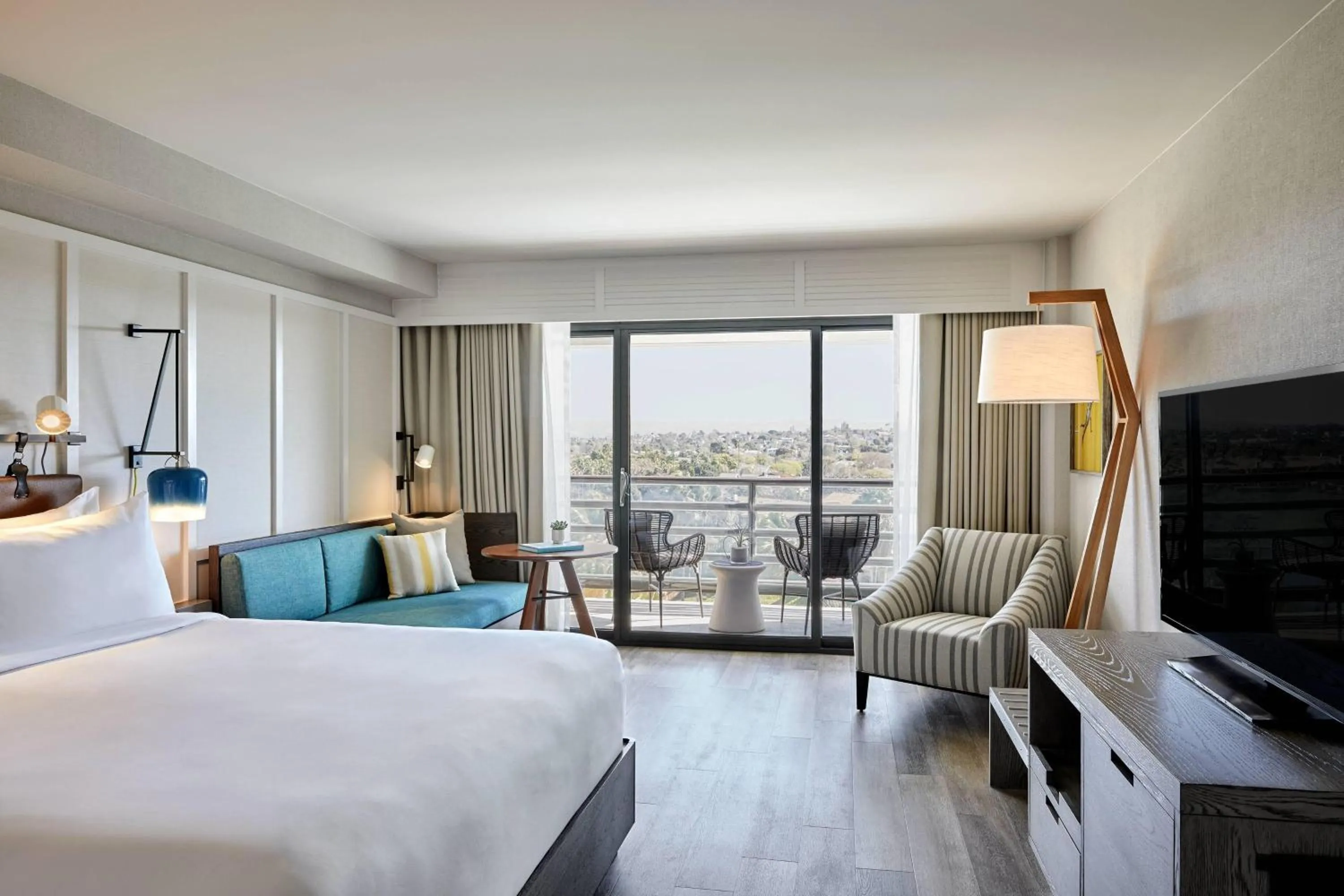 Balcony Room, Guest room, 1 King, Golf view, Balcony (Hearing Accessible) in Westdrift Manhattan Beach, Autograph Collection