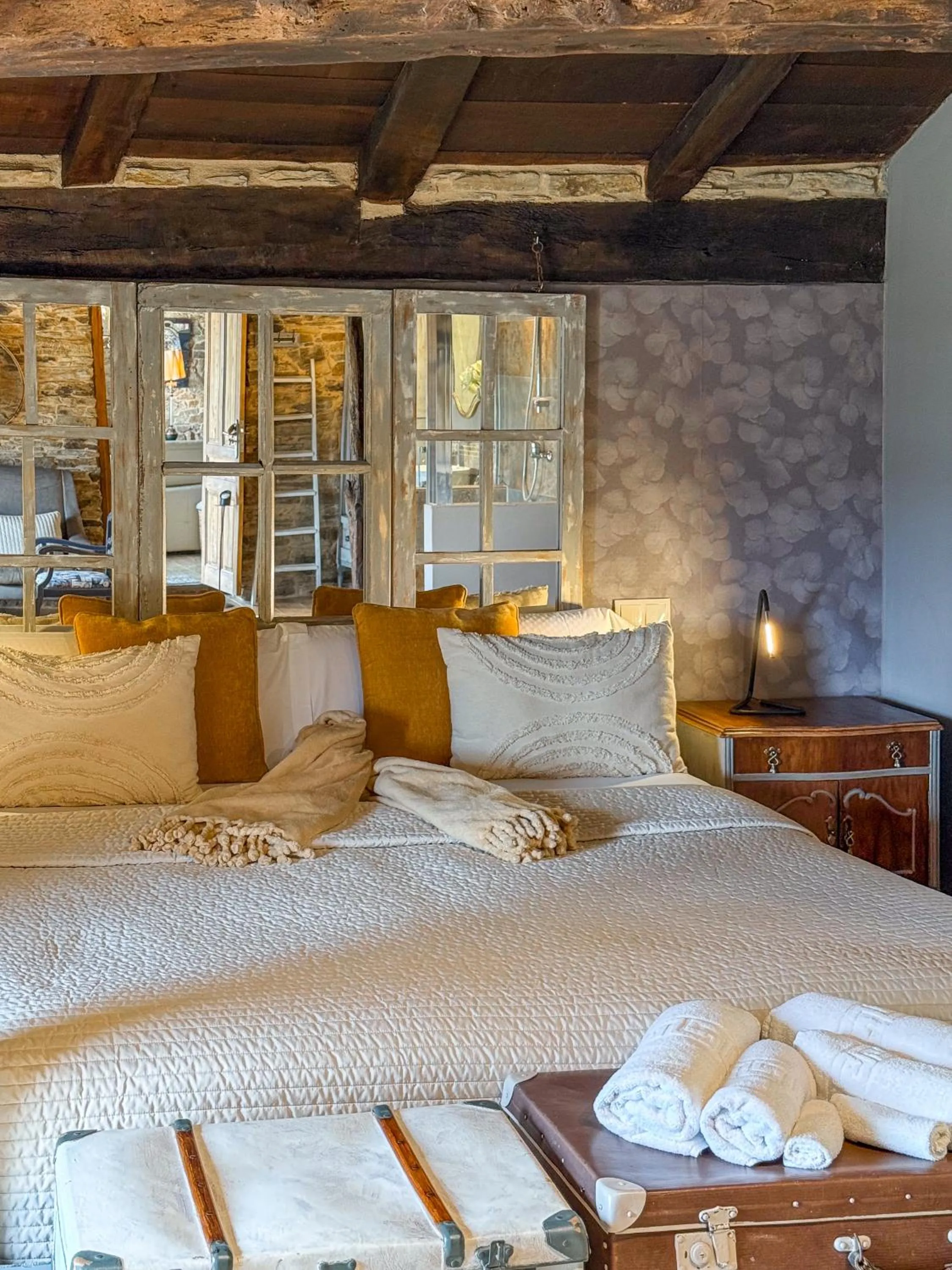 Deluxe Double or Twin Room with Mountain View in Complejo Rural Lar de Vies