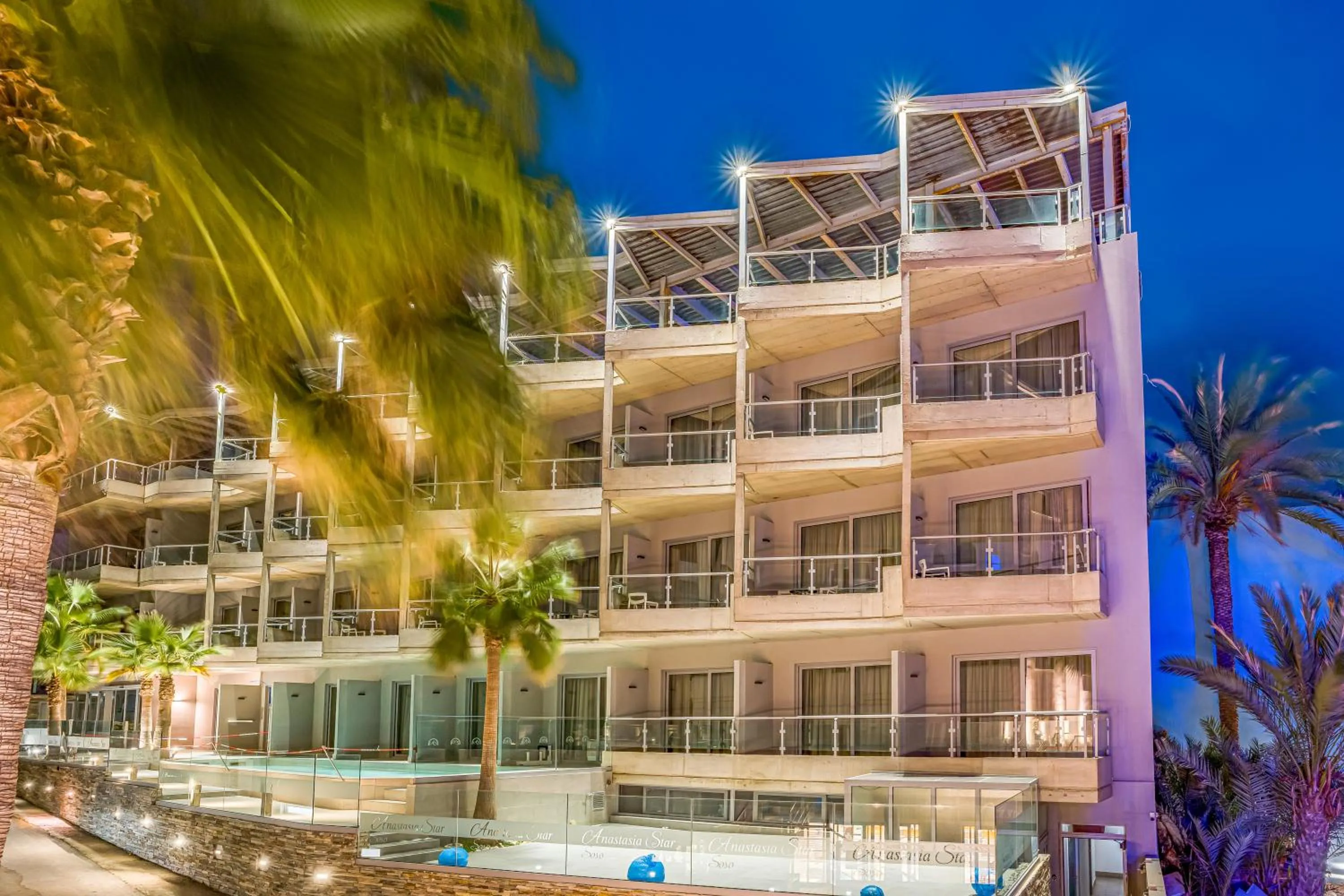 Junior Suite with Side Sea View and Sharing Pool - Annex in Glaros Beach Hotel