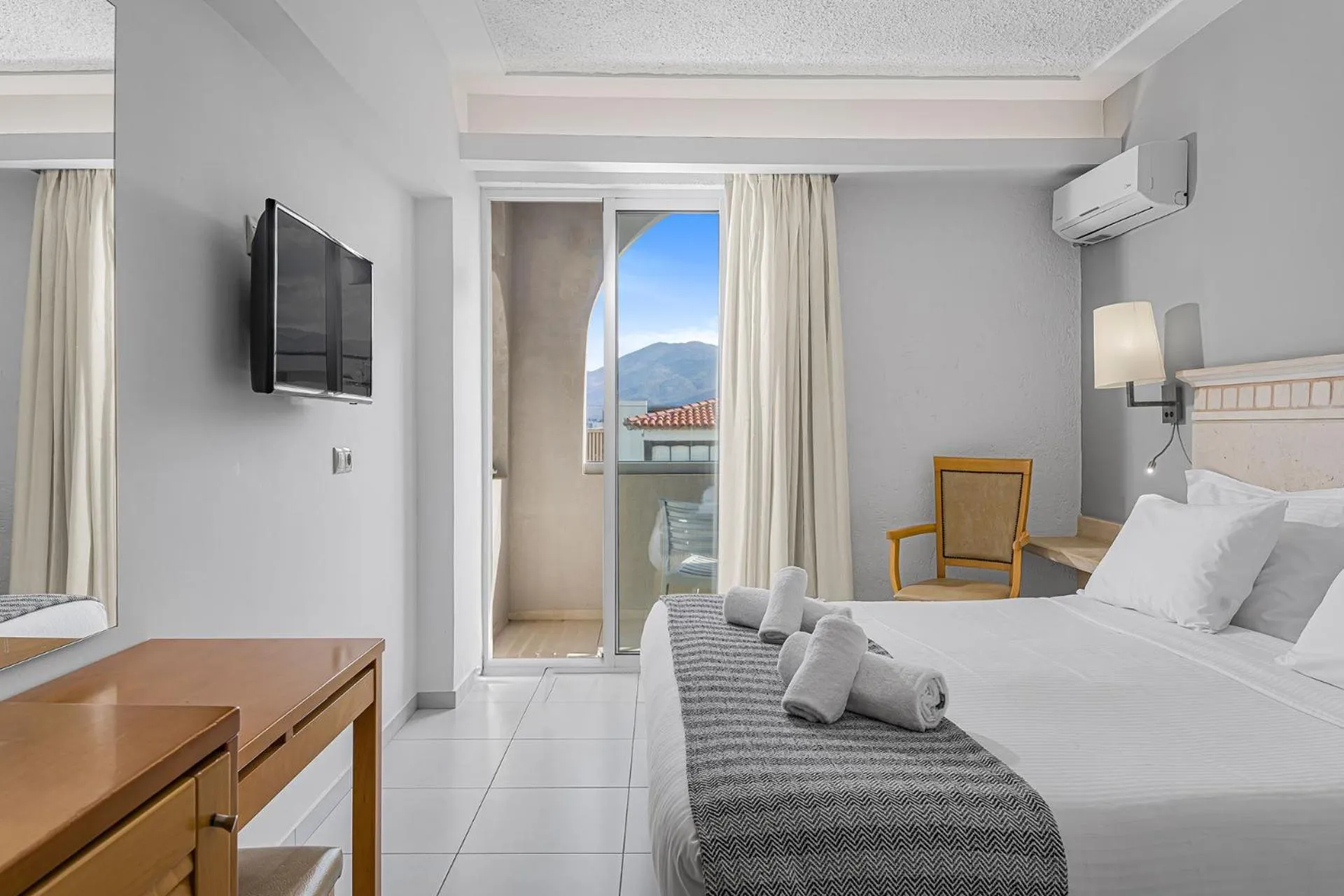 Double Room with Sea View in Glaros Beach Hotel