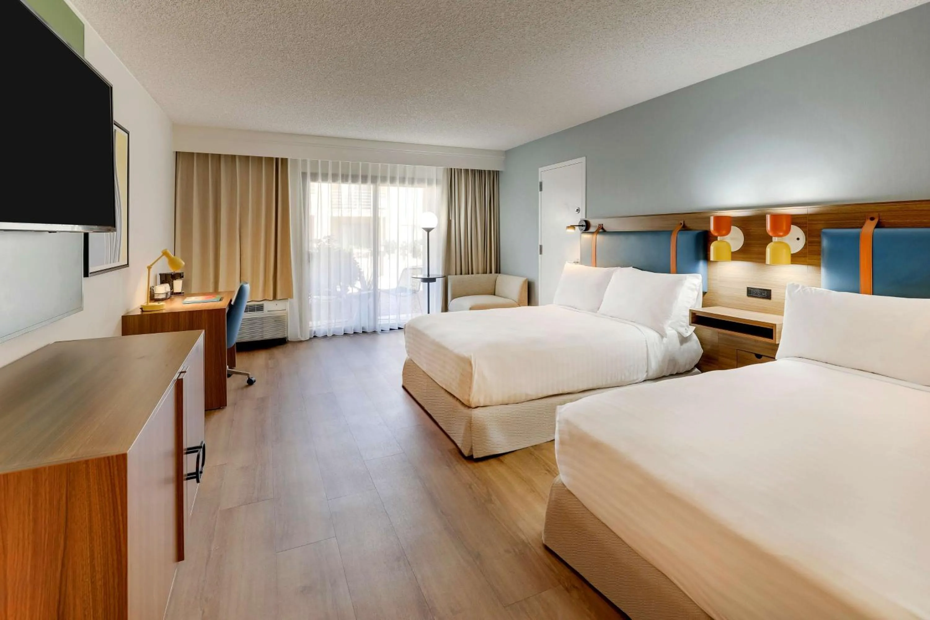 Deluxe Two Doubles in Sonesta Select Scottsdale at Mayo Clinic Campus