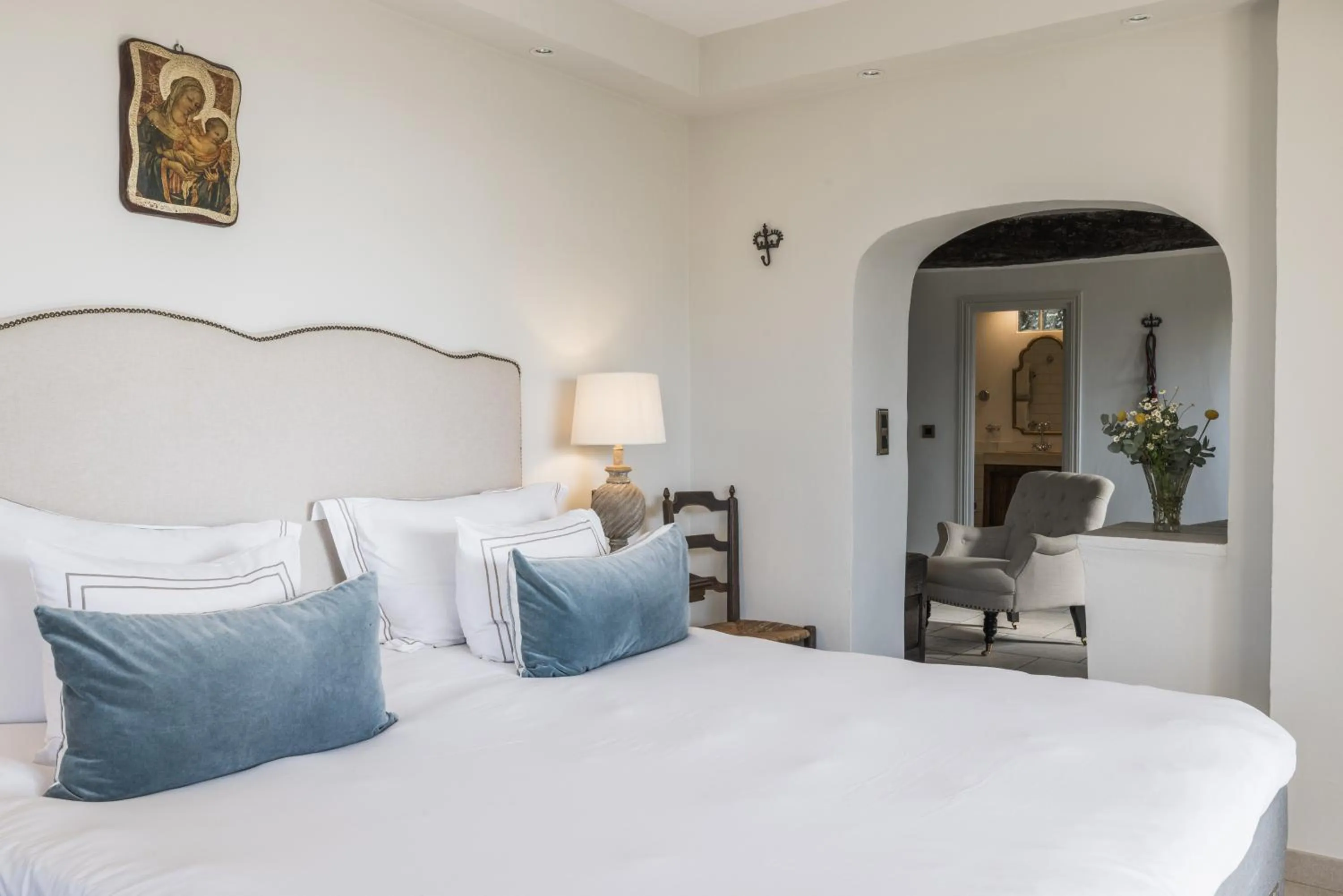 Junior Suite with Balcony in Château Le Cagnard