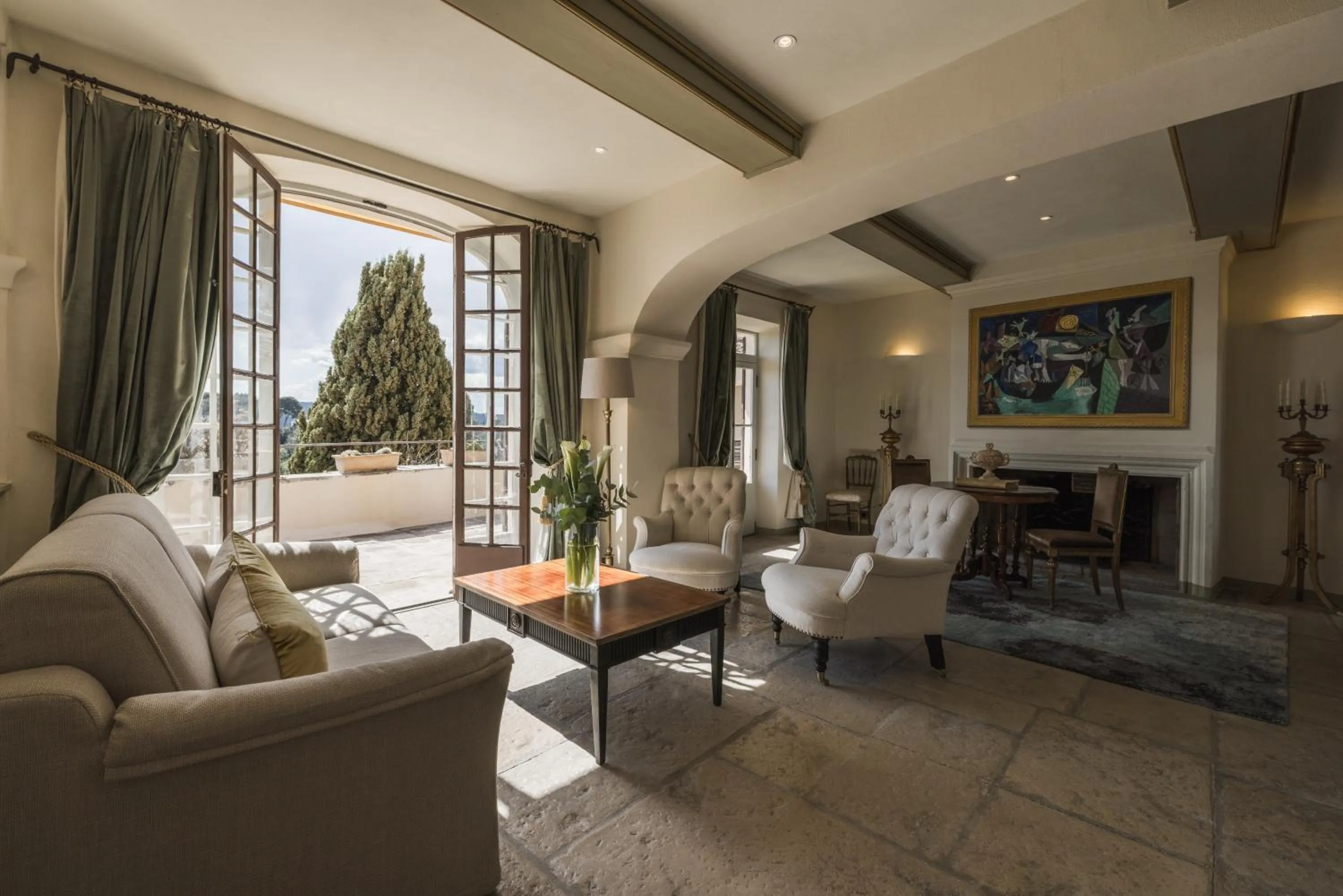 Prestige Suite in Château Le Cagnard