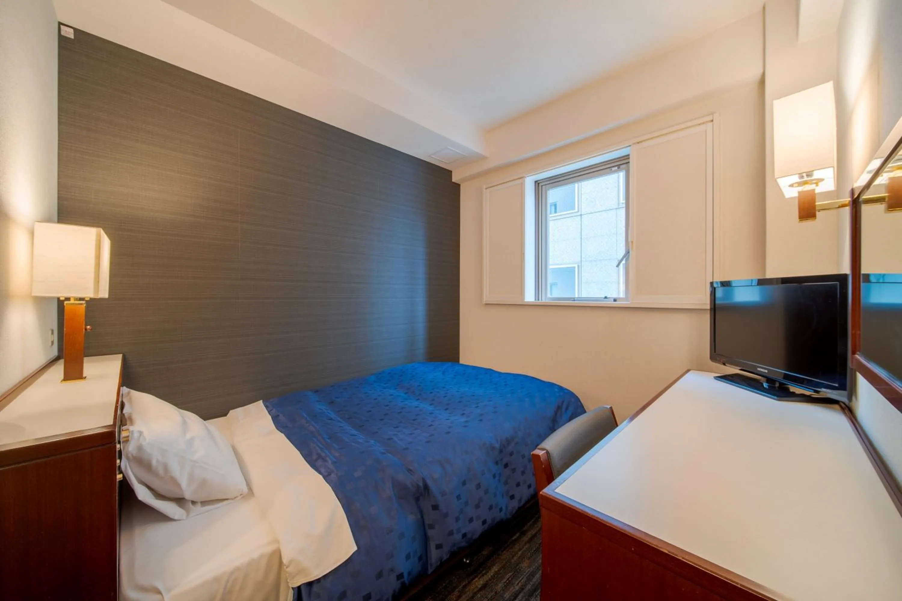 Single Room - Smoking in Meitetsu Inn Nagoya Ekimae