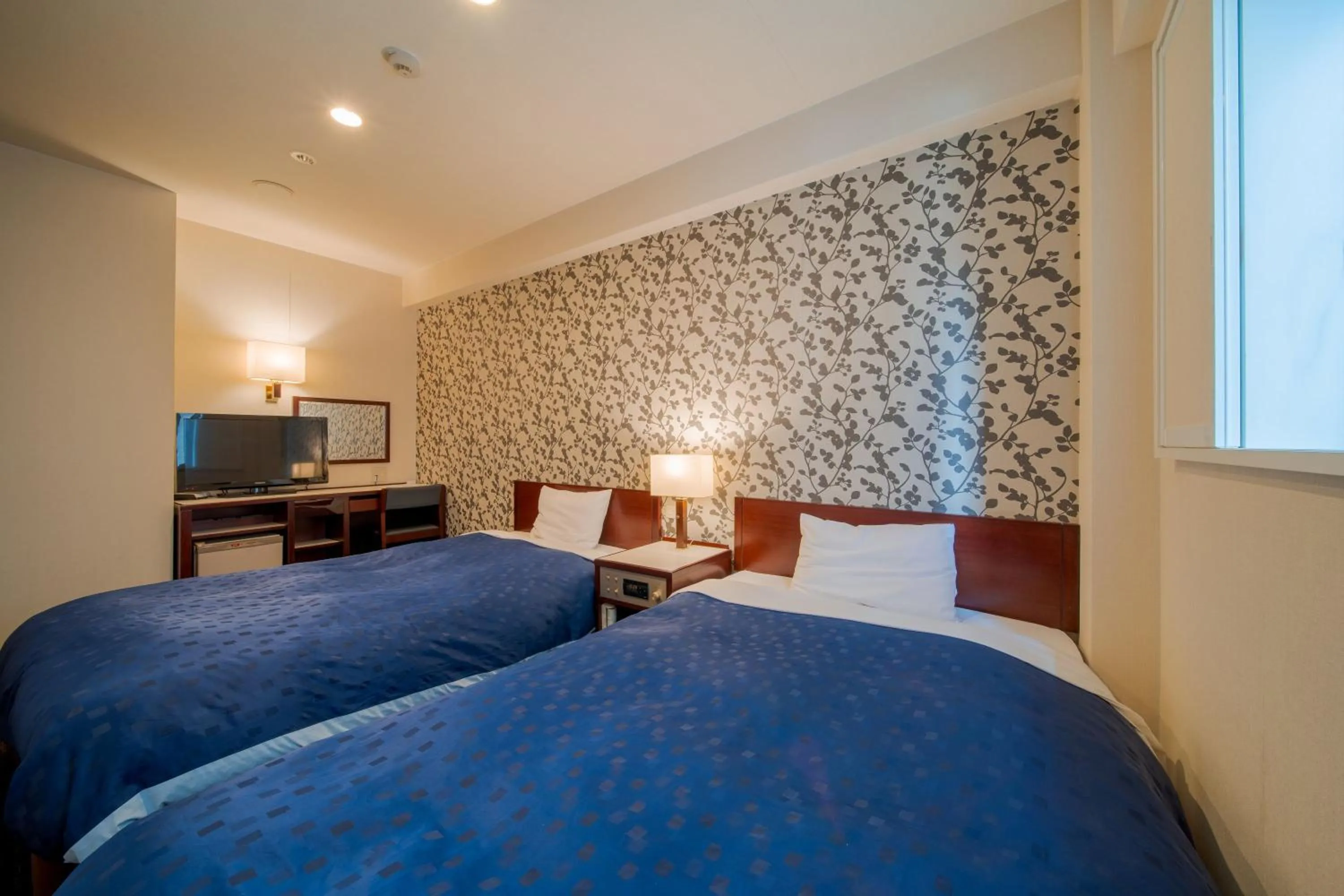 Twin Room with Accesible Bath Tub - Smoking in Meitetsu Inn Nagoya Ekimae