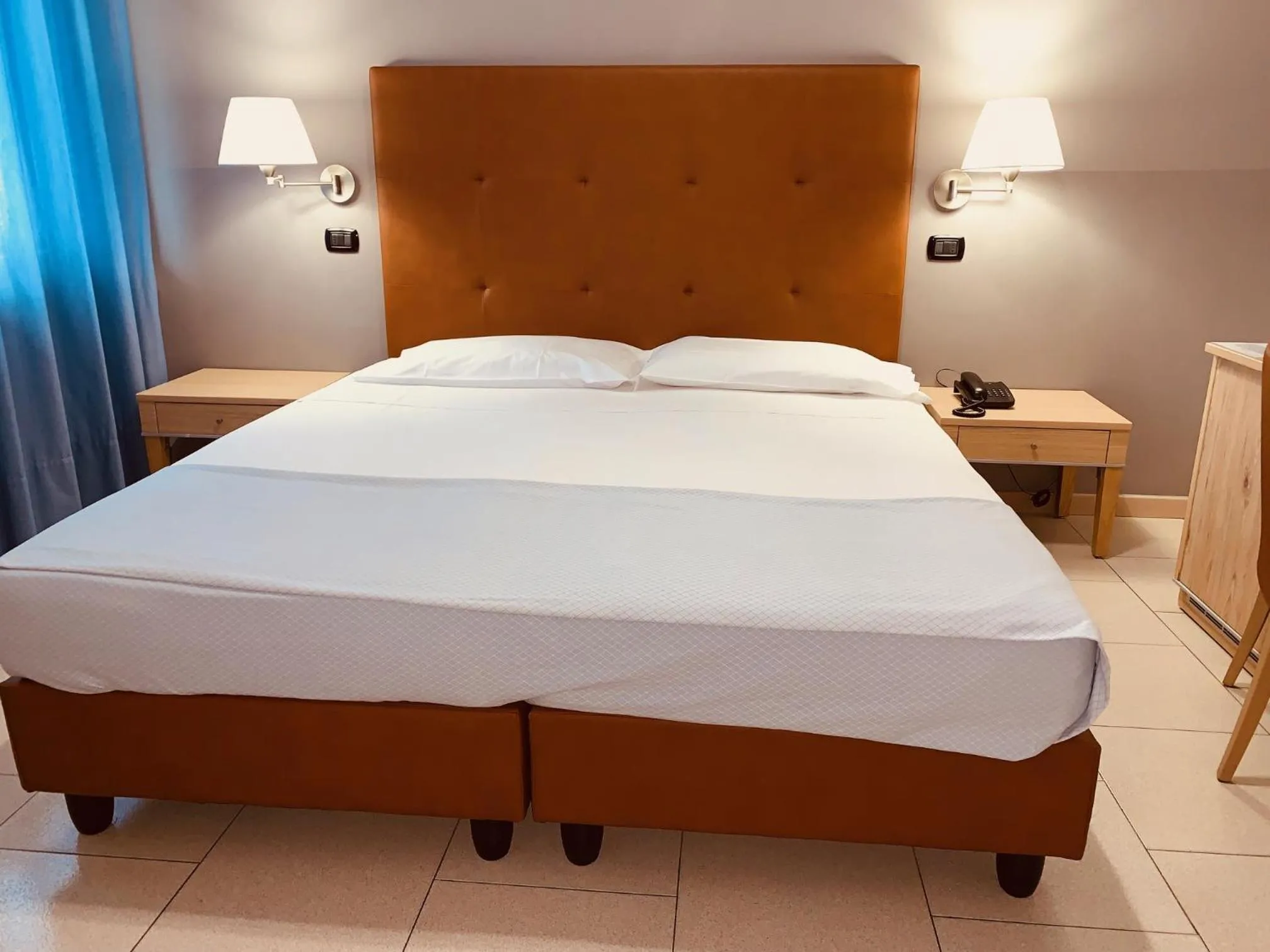 Double Room - single occupancy in Flying Hotel