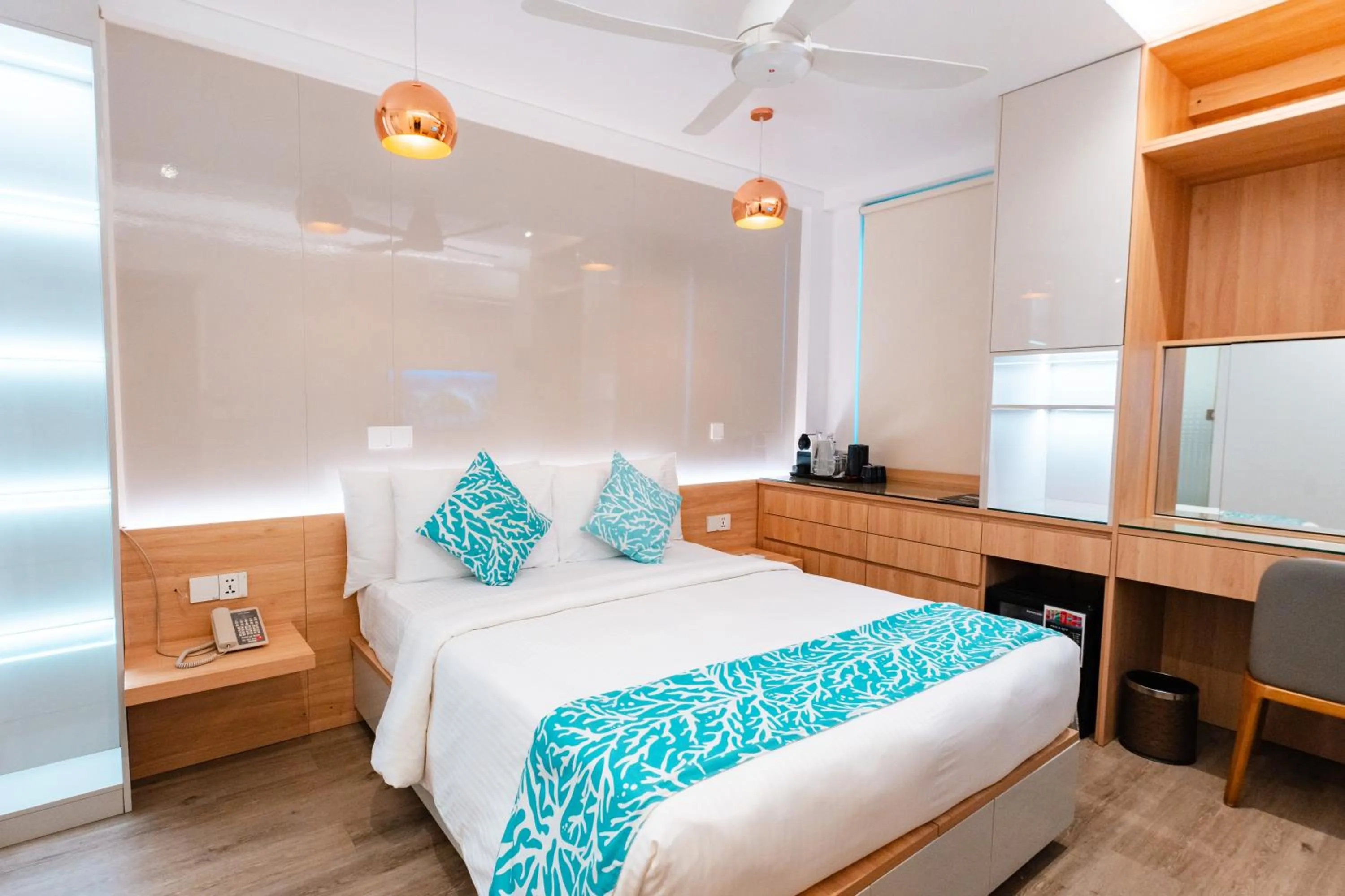 Standard Double Room in Hotel Star Shell