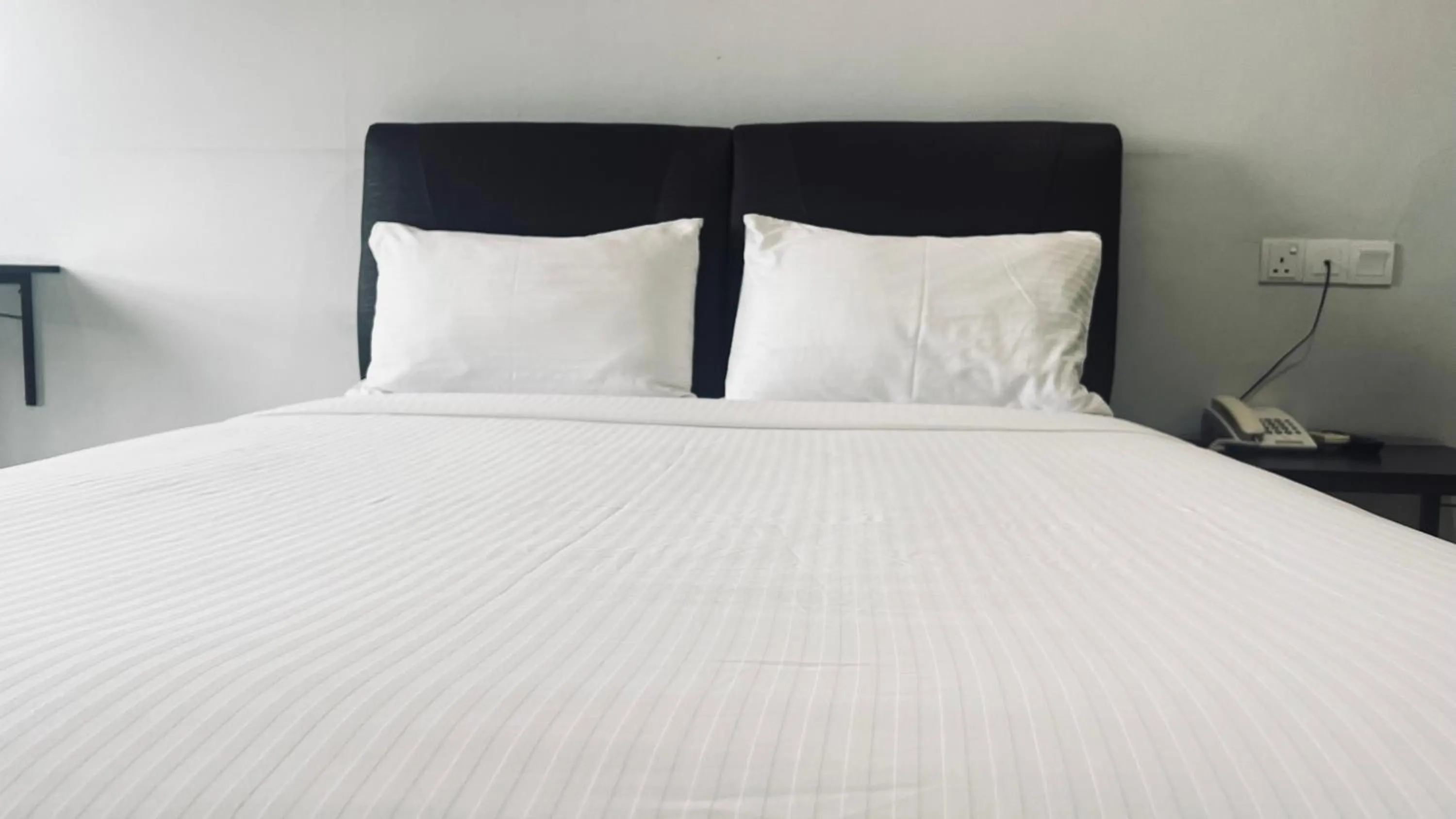 Standard Queen Room in SiN LiEN HOTEL