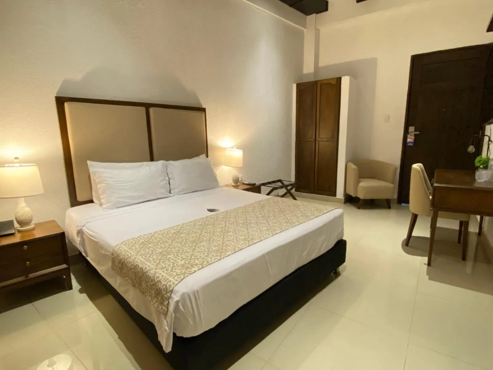 Superior Double Room in Hotel Dorado Plaza Centro Histórico