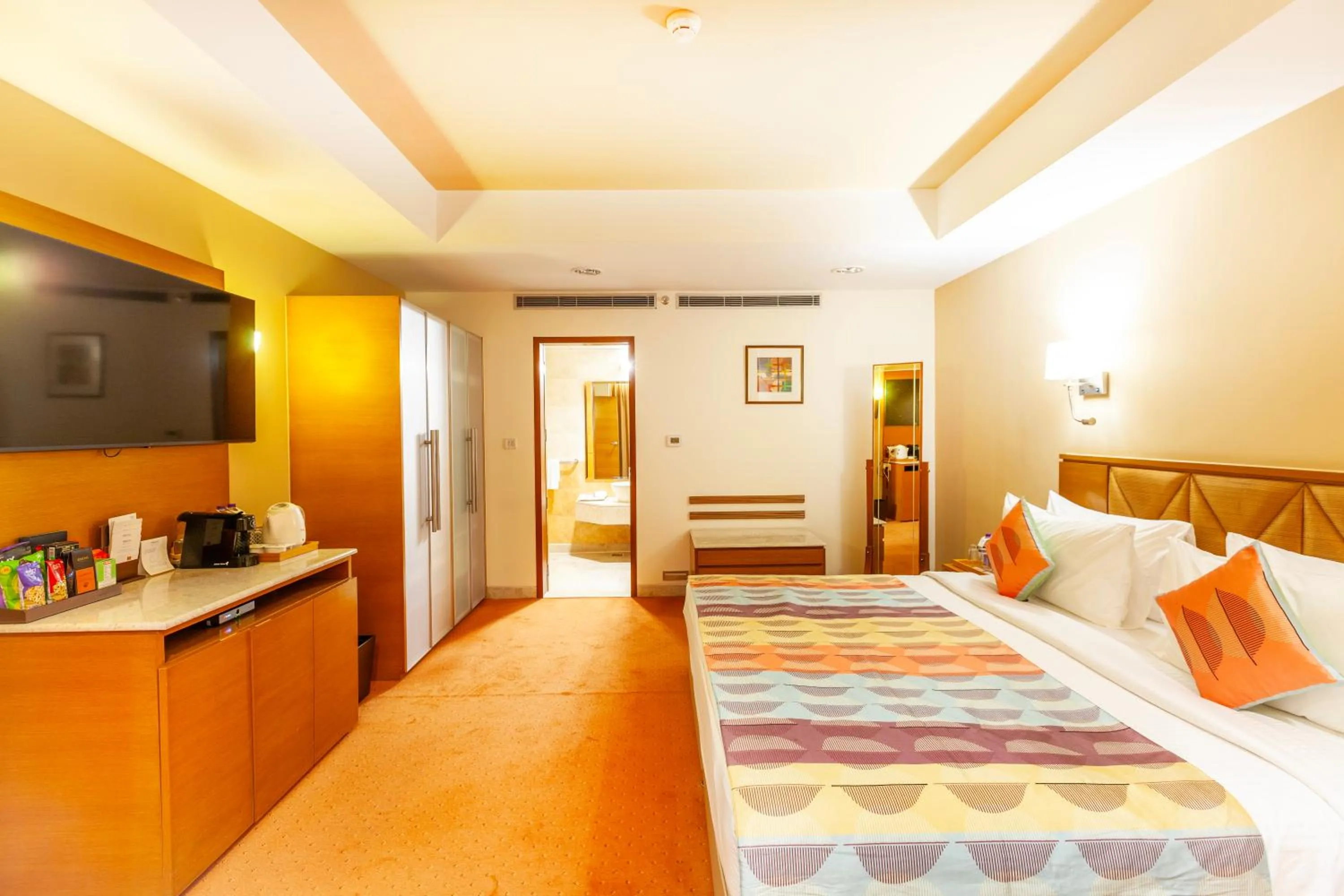Deluxe Suite - single occupancy in Fortune Park Lake City, Thane - Member ITC Hotels' Group