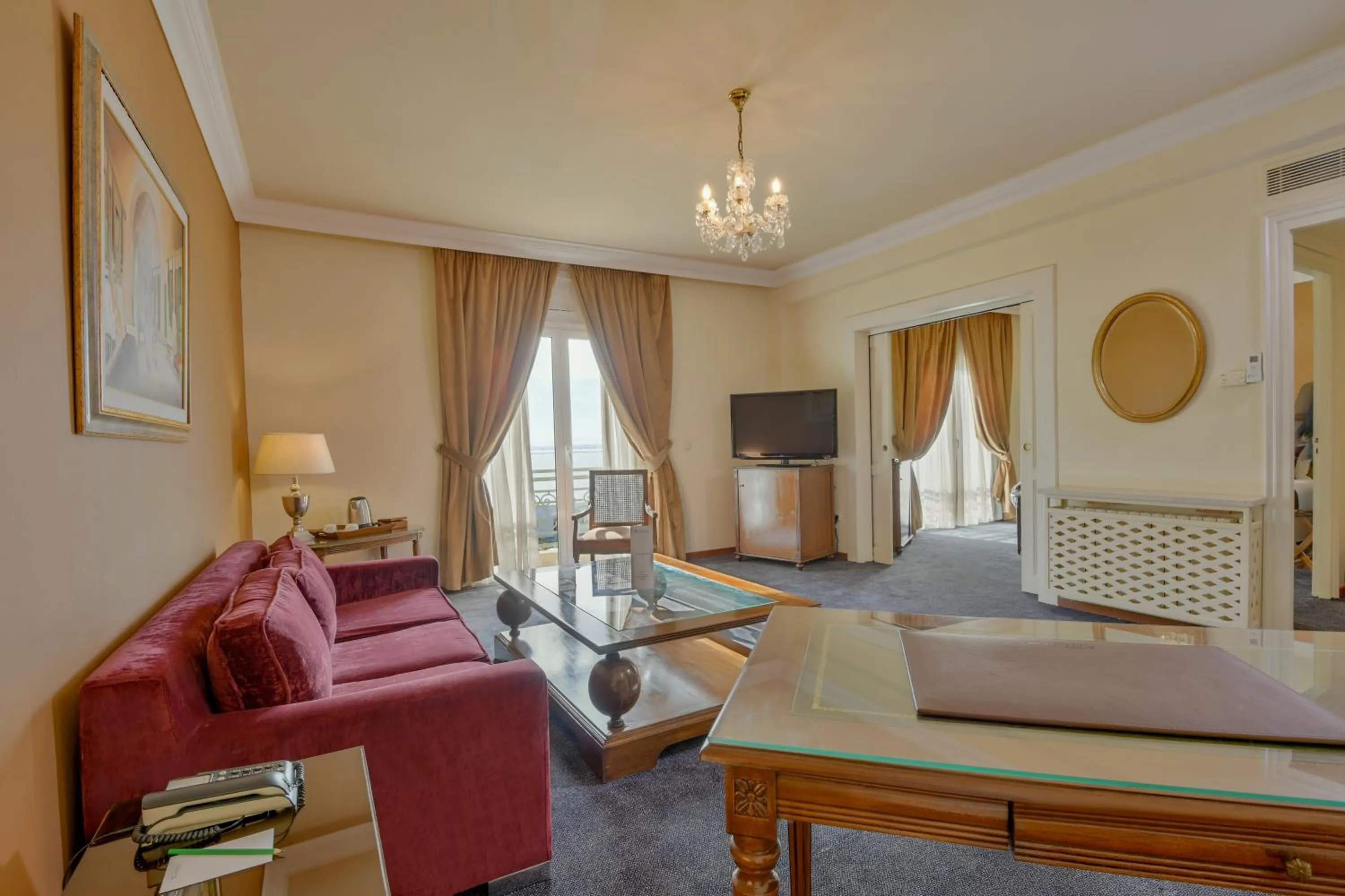 Senior Suite in Acropole Tunis