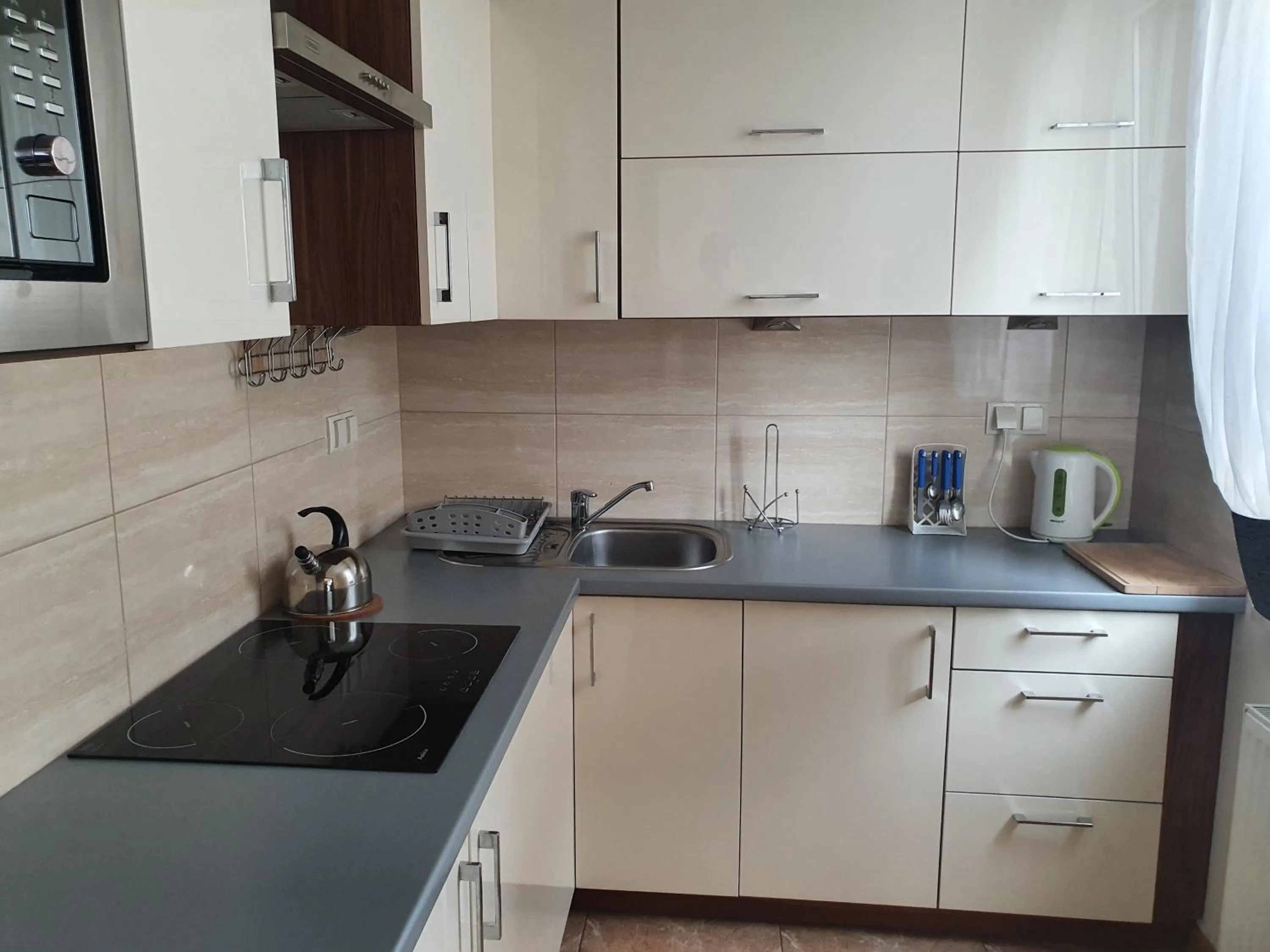 Standard Apartment in Senator Warsaw Apartments