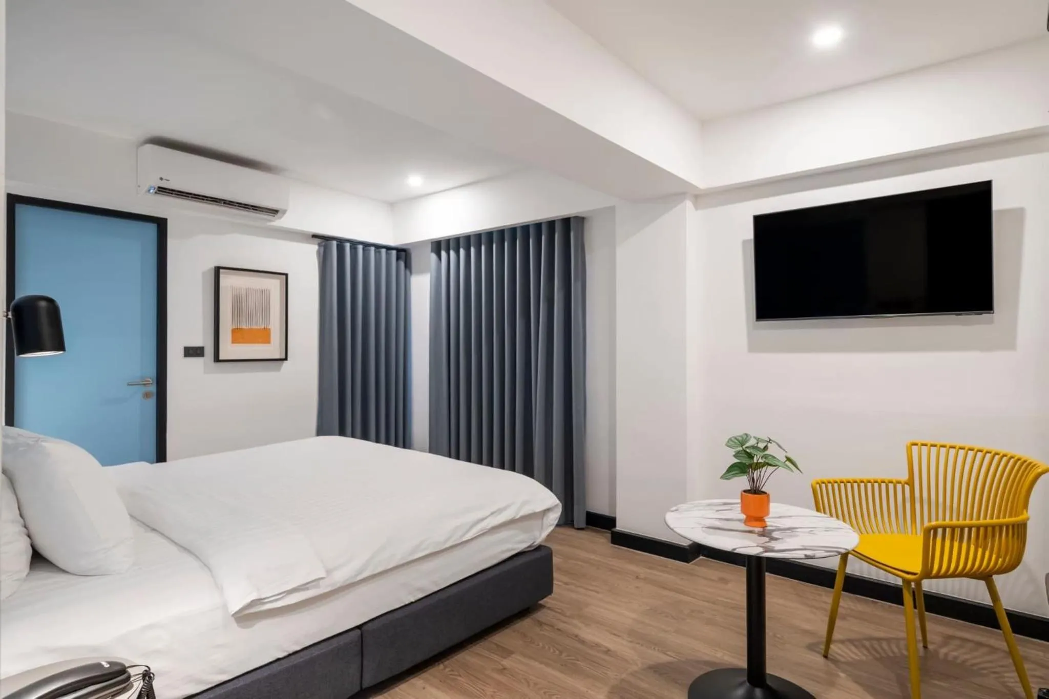 Deluxe Double or Twin Room in Myhotel Cmyk@Ratchada