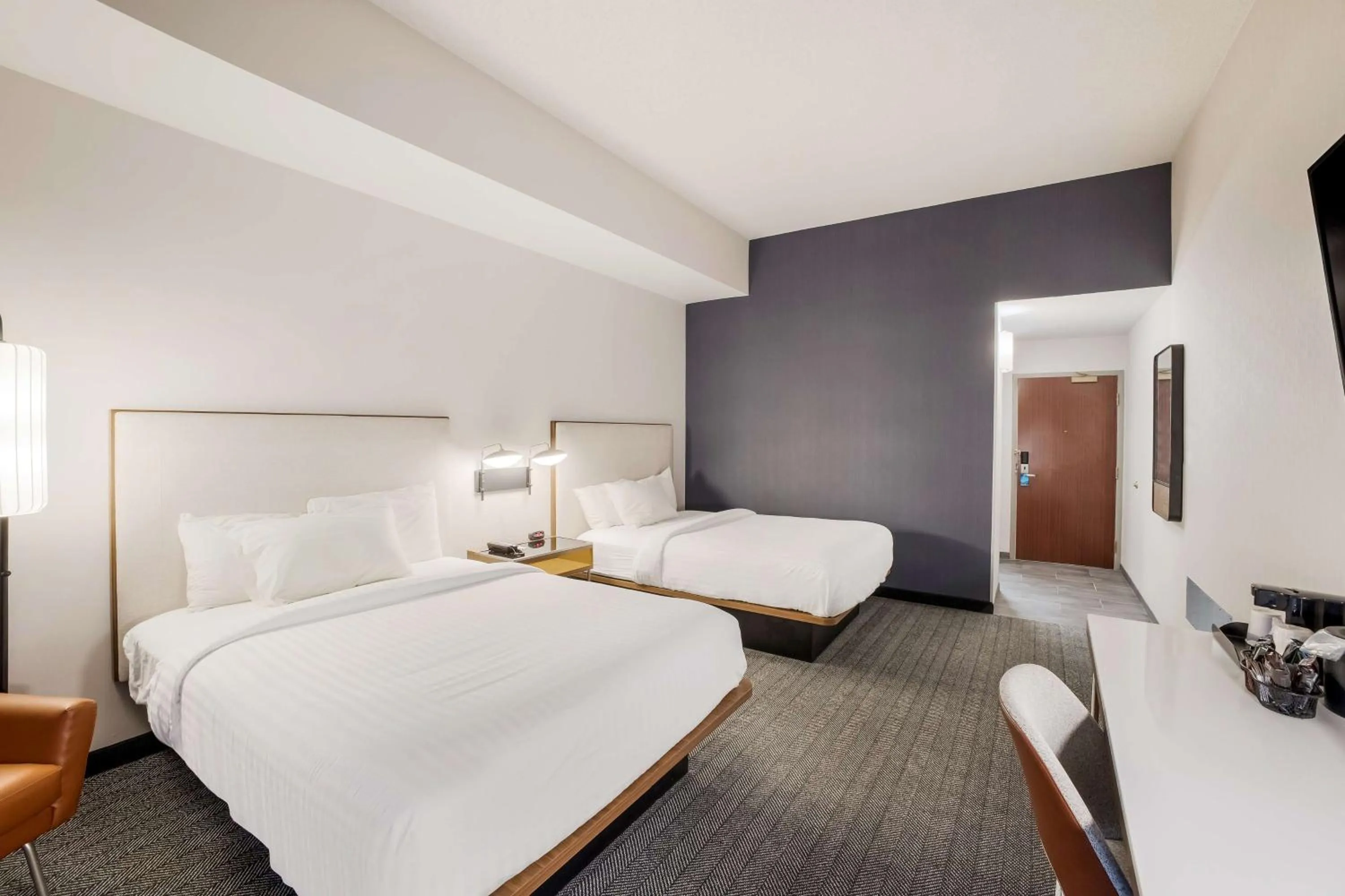 Hearing Accessible Guestroom Two Queens in Sonesta Select Phoenix Chandler