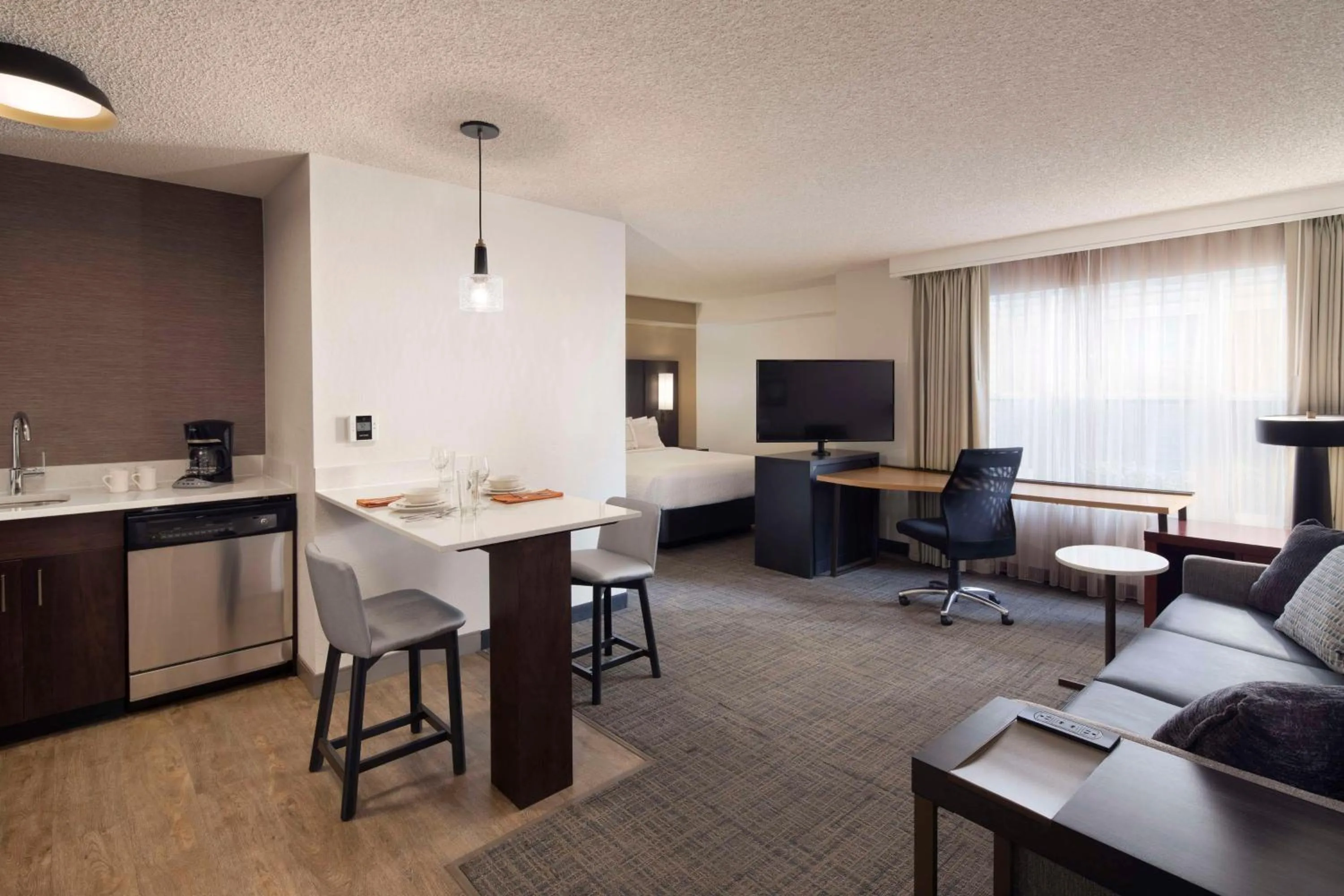 Studio Suite King - Hearing Accessible  in Sonesta ES Suites Reno