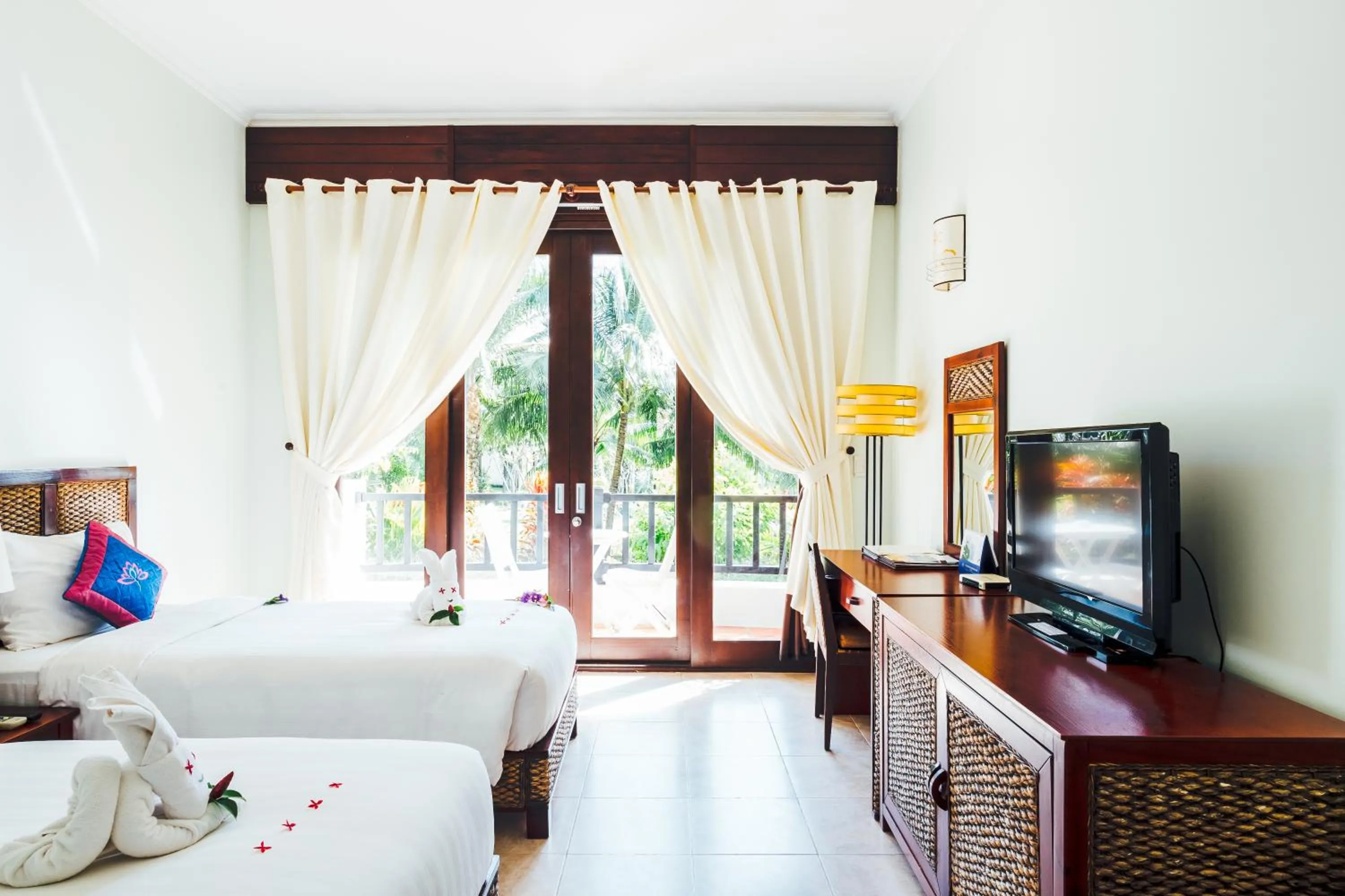 Deluxe Room with Garden View in Lotus Muine Resort & Spa