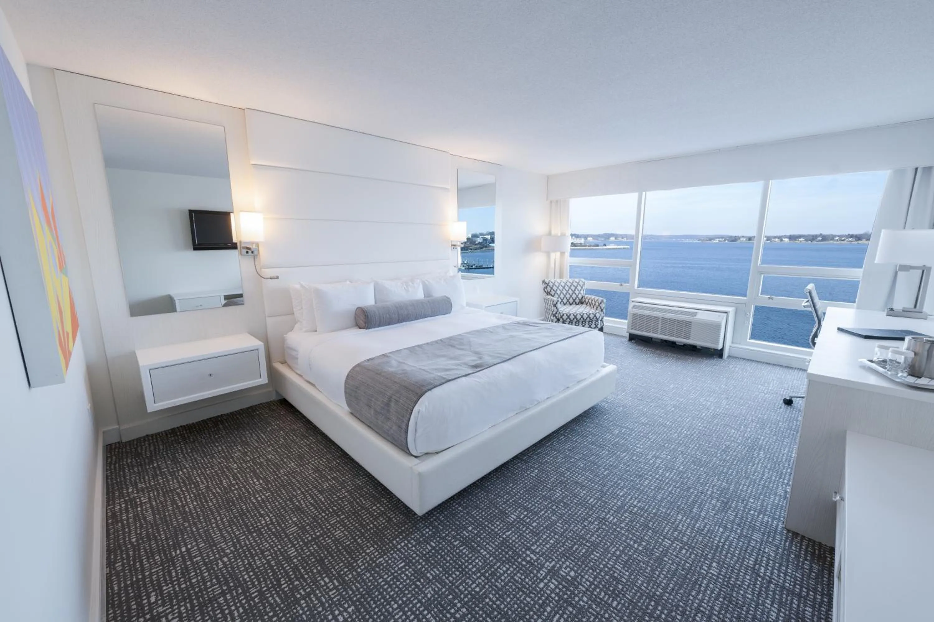 King Room with River View in Oyster Point Hotel