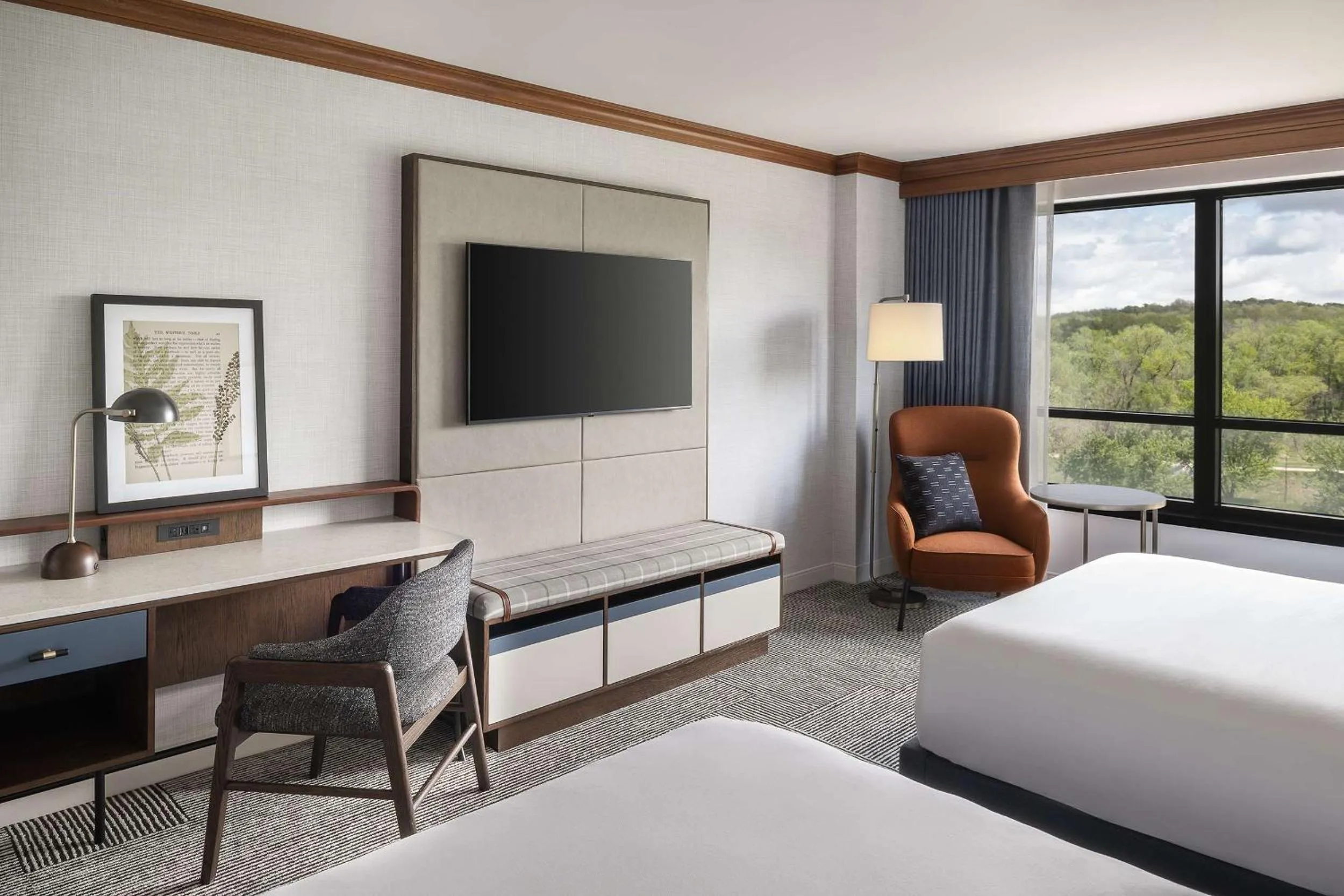 Queen Room with Two Queen Beds and River View in Hyatt Regency Coralville