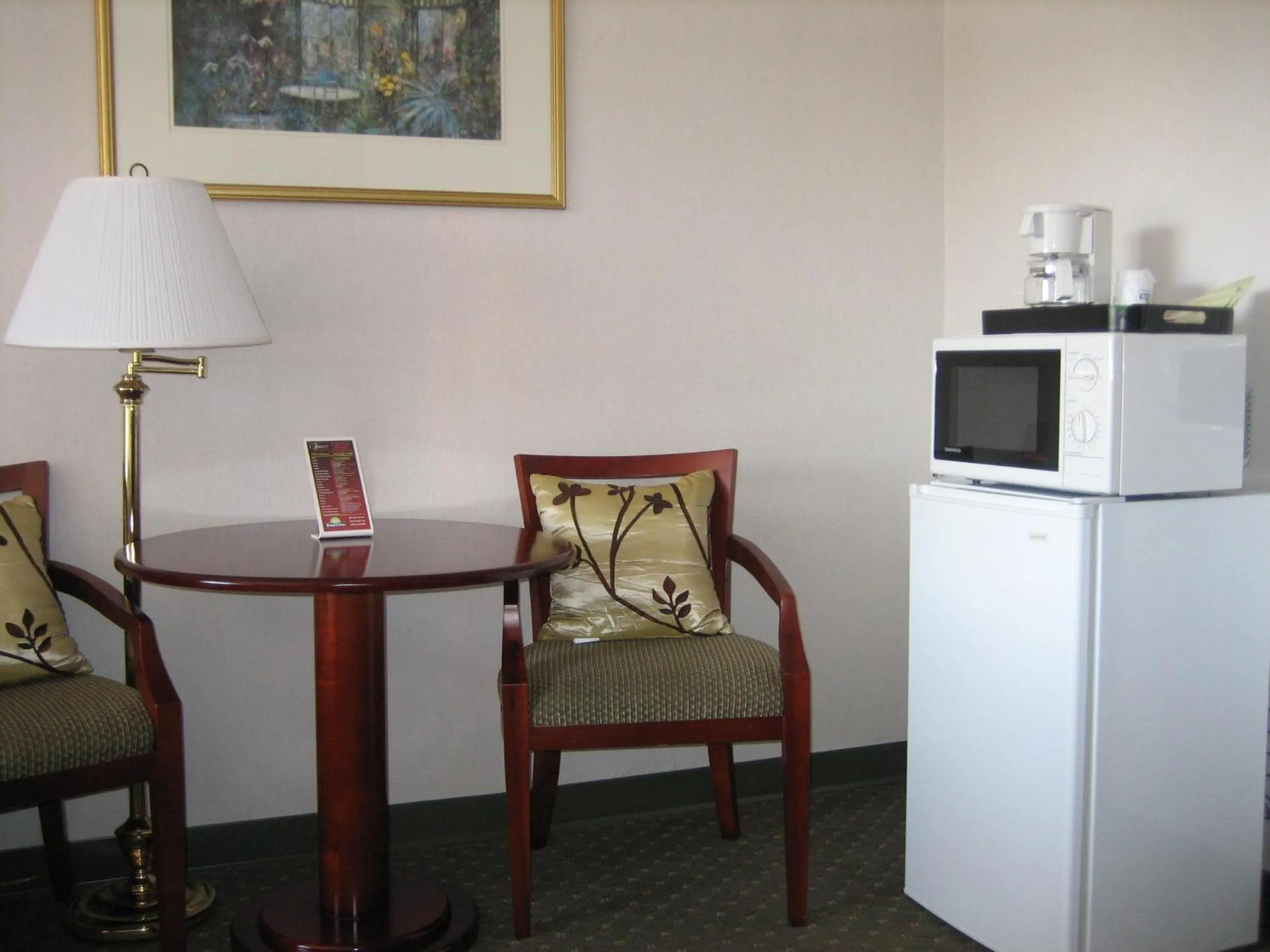 Queen Room with Two Queen Beds - Non-Smoking in Days Inn by Wyndham San Diego/Downtown/Convention Center