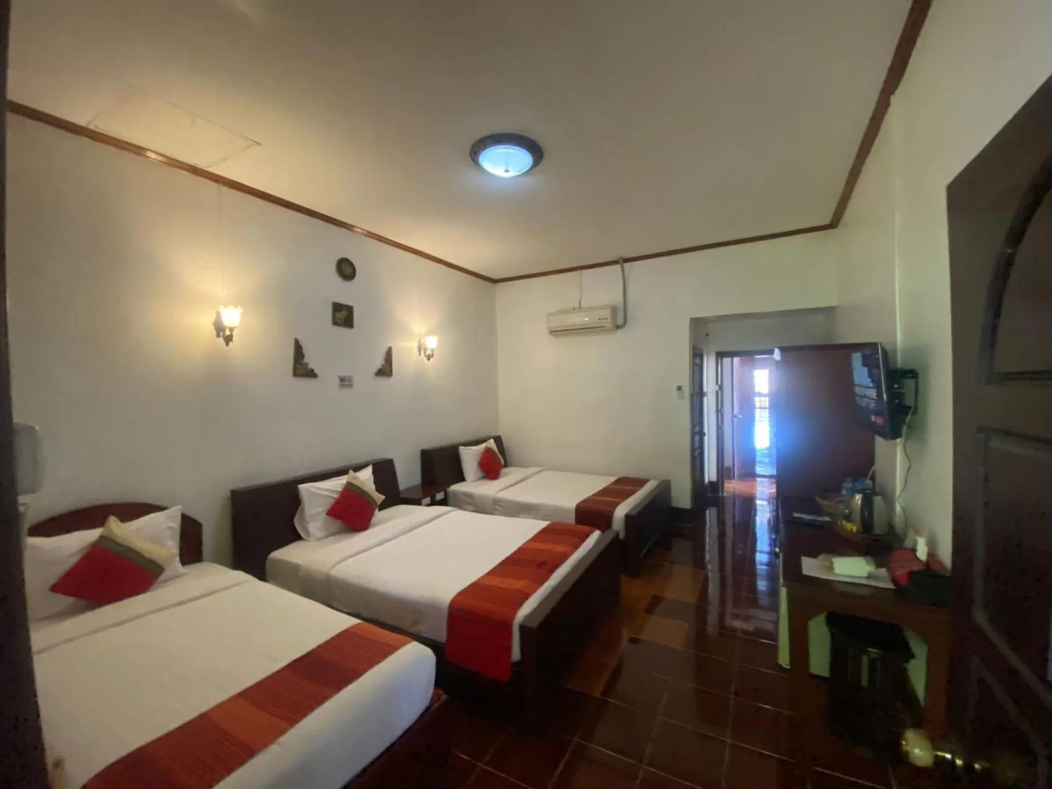 Triple Room with Pool View in Vangsavath Hotel