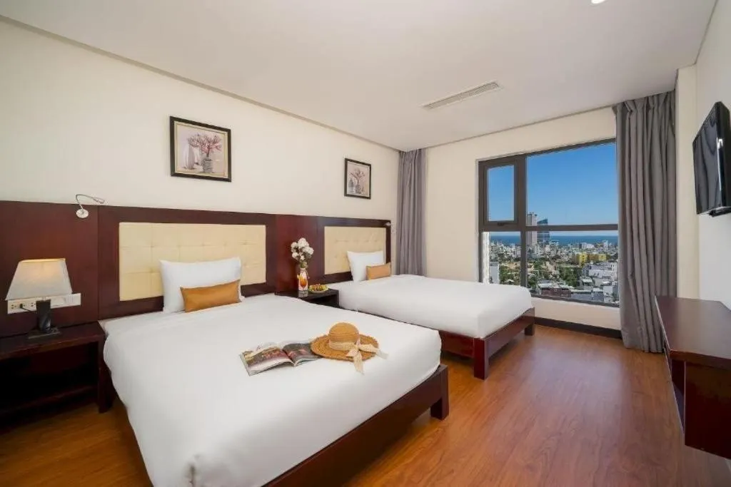 Deluxe Twin Room in Gemma Hotel & Apartment Near Dragon Bridge