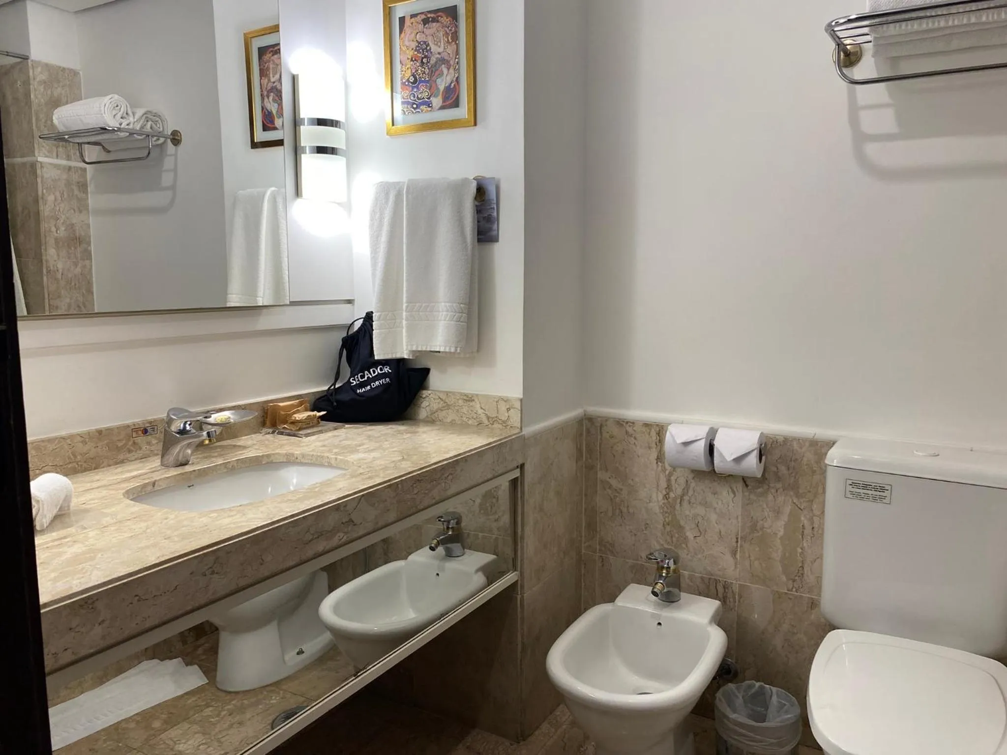 Superior Twin Room - single occupancy in Radisson Alphaville