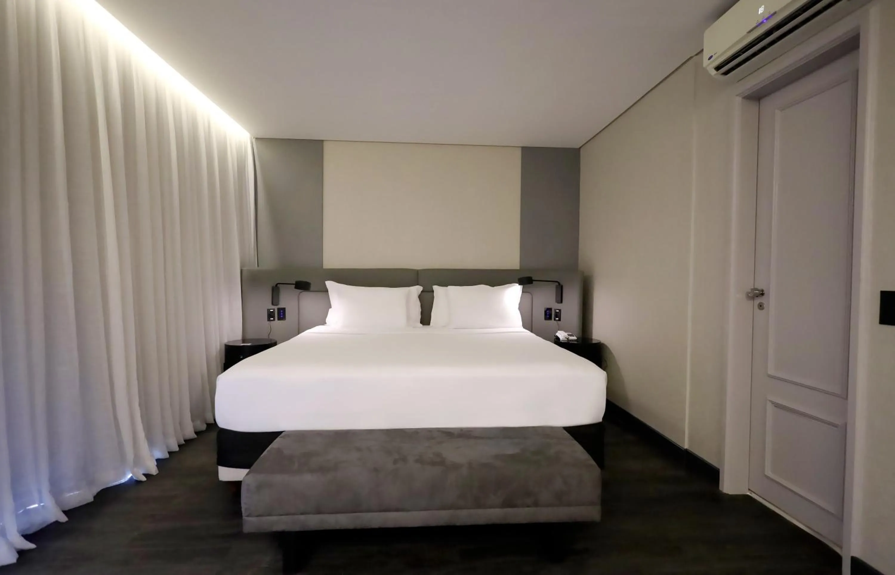 King Room in Radisson Oscar Freire