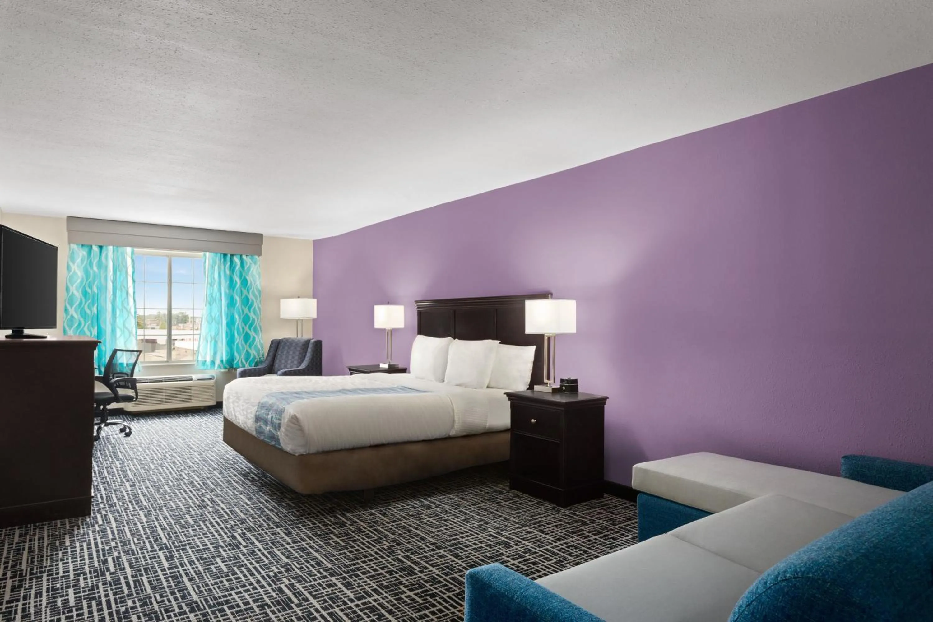 Deluxe King Room - Non-Smoking in La Quinta by Wyndham Cookeville