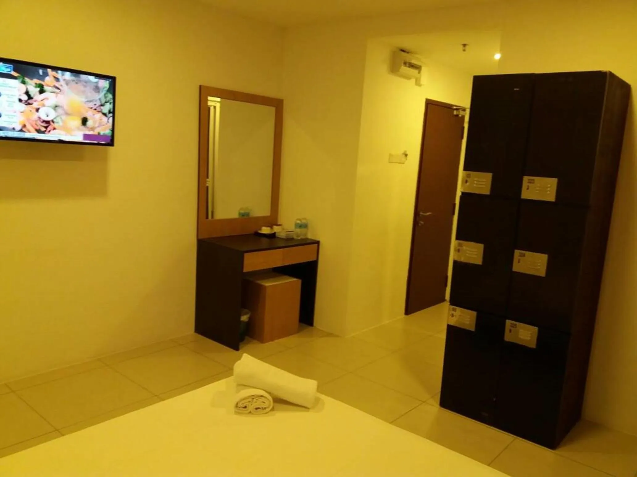 Standard Queen Room in T-Hotel Ipoh