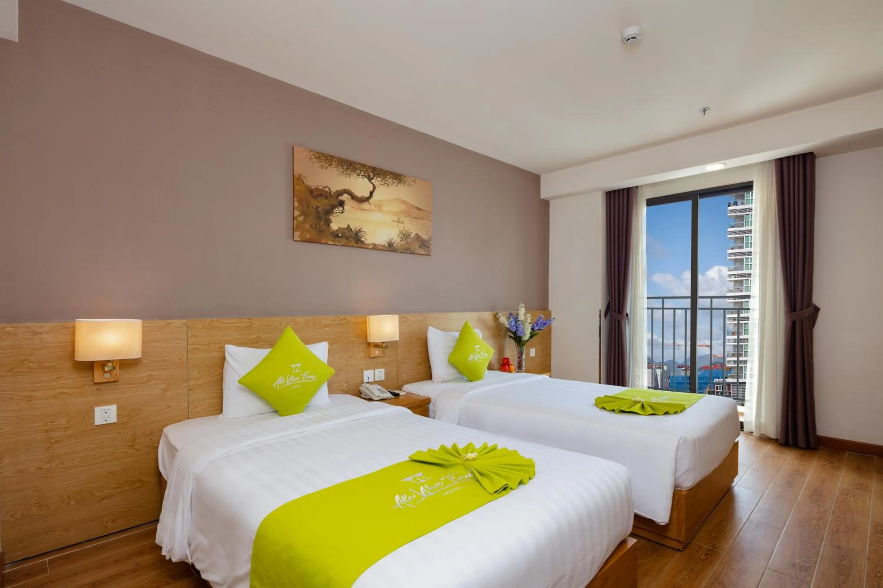 Deluxe Double or Twin Room with Balcony and City View  in Ale Nha Trang Hotel