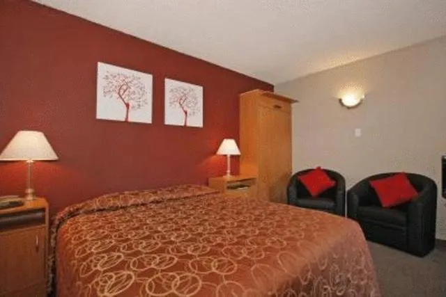 Family Studio in Kiwi Studios Motel