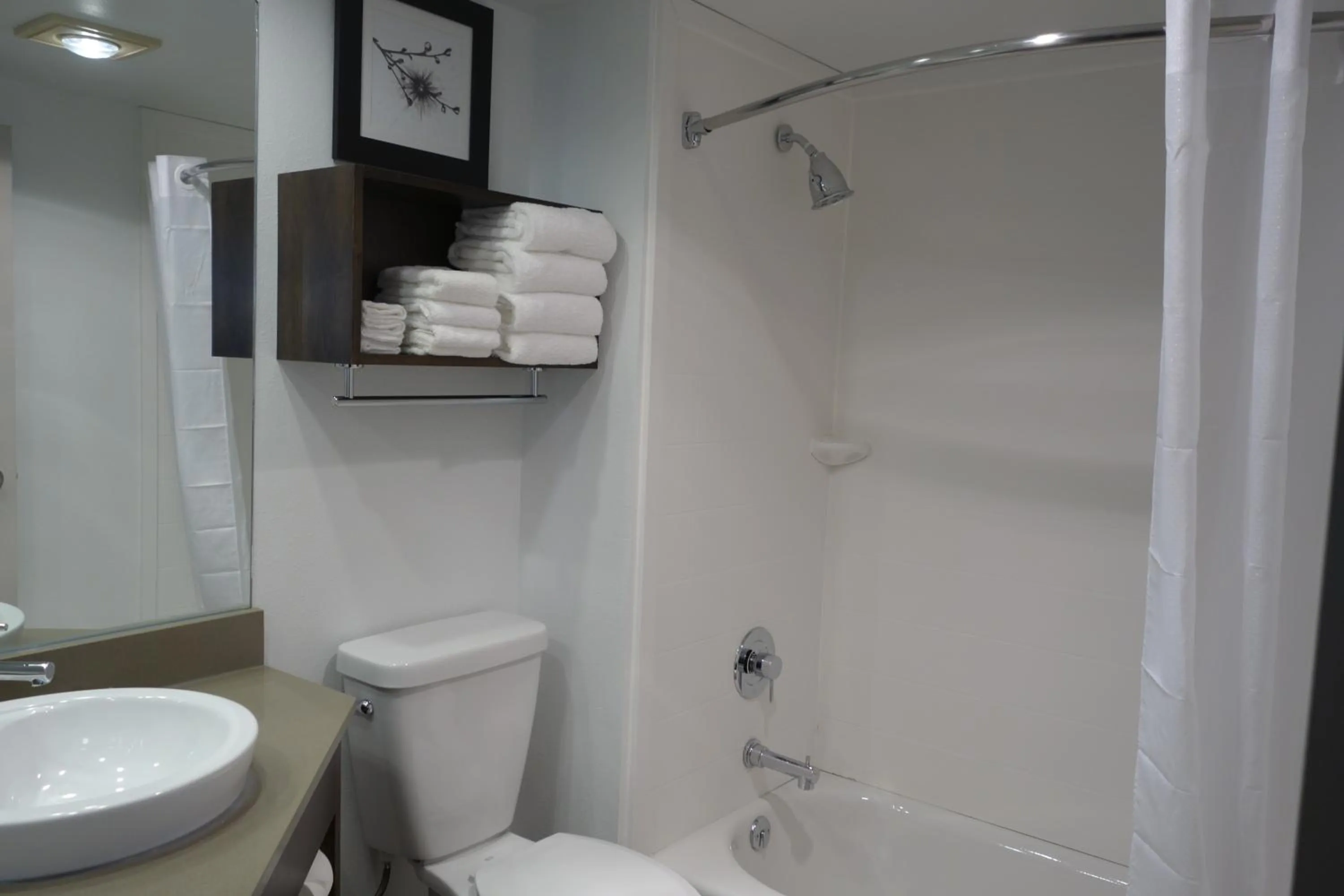 King Suite - Non-Smoking in Country Inn & Suites by Radisson, La Crosse, WI