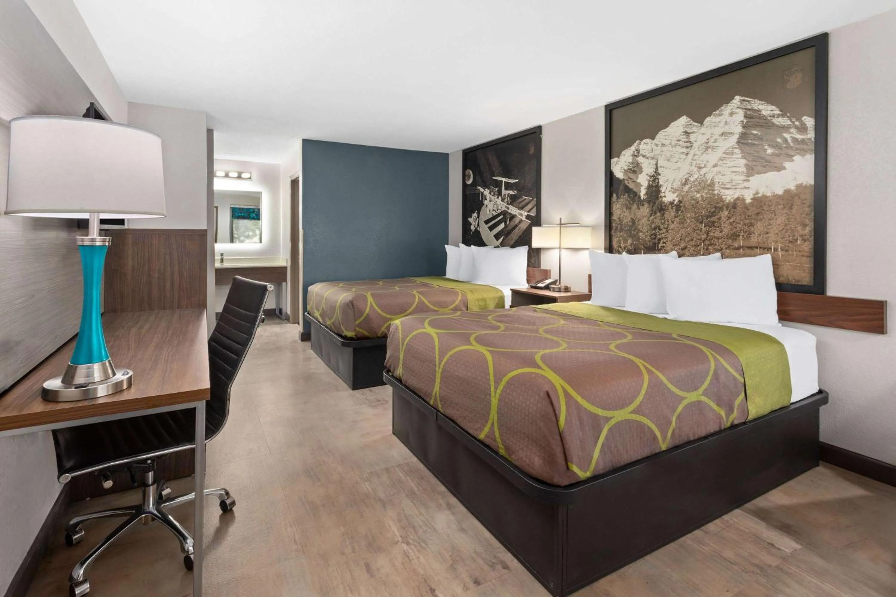 Queen Room with Two Queen Beds - Non-Smoking in Super 8 by Wyndham Prattville Montgomery