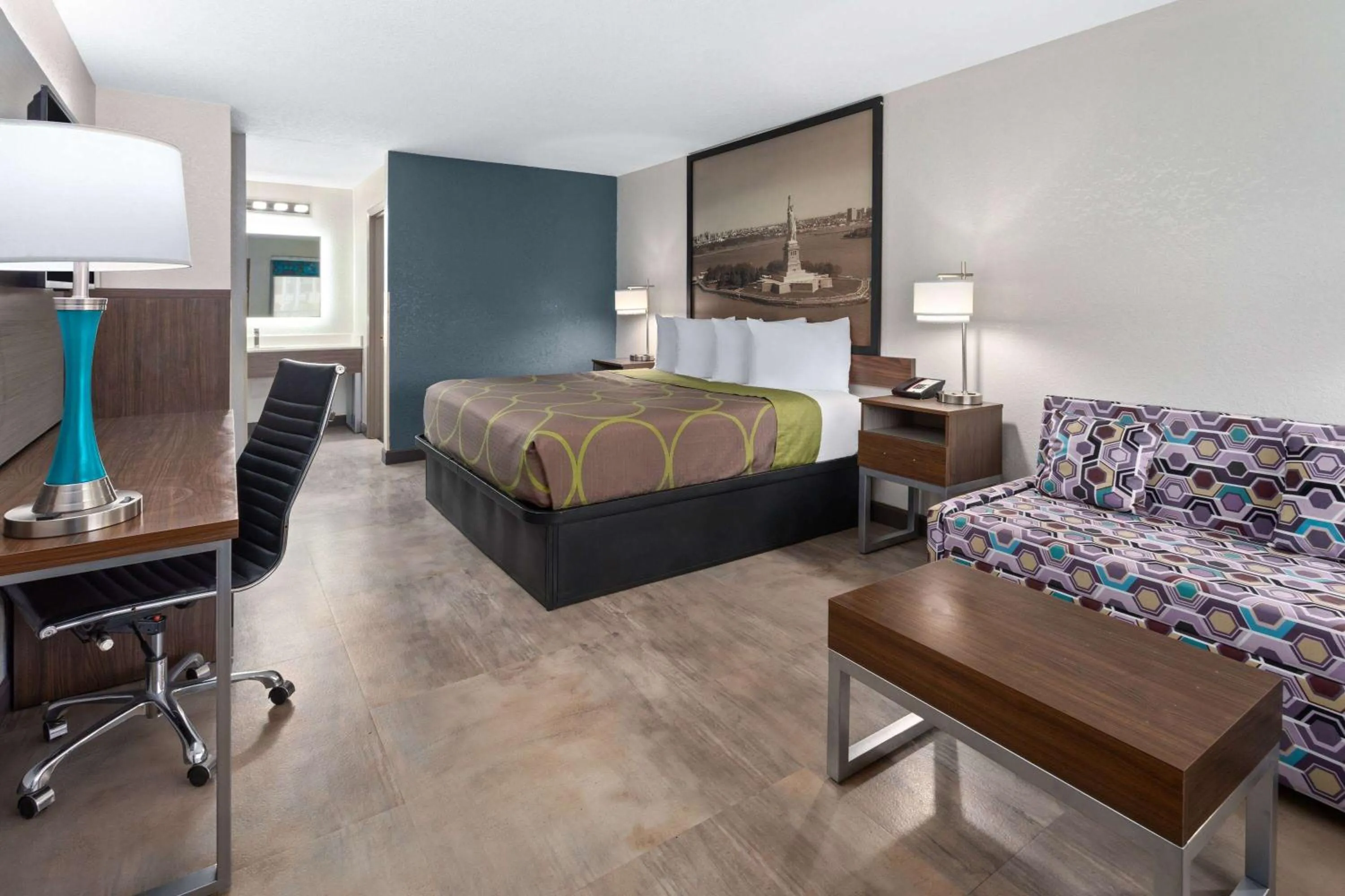 King Studio Suite - Non-Smoking in Super 8 by Wyndham Prattville Montgomery